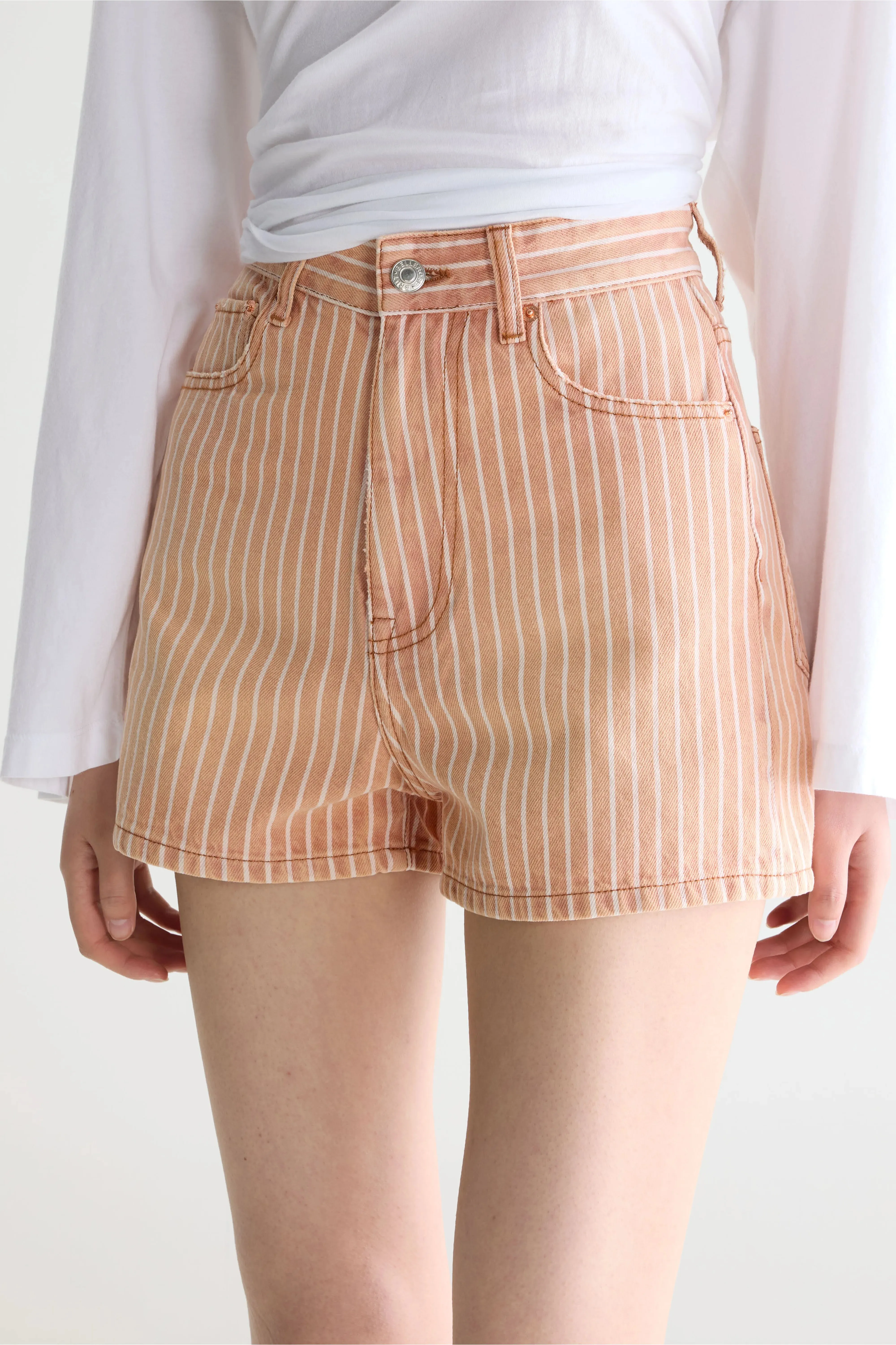 Party wide denim shorts (261 / W / STRIPE E) sold by Bellrose product image thumbnail 4
