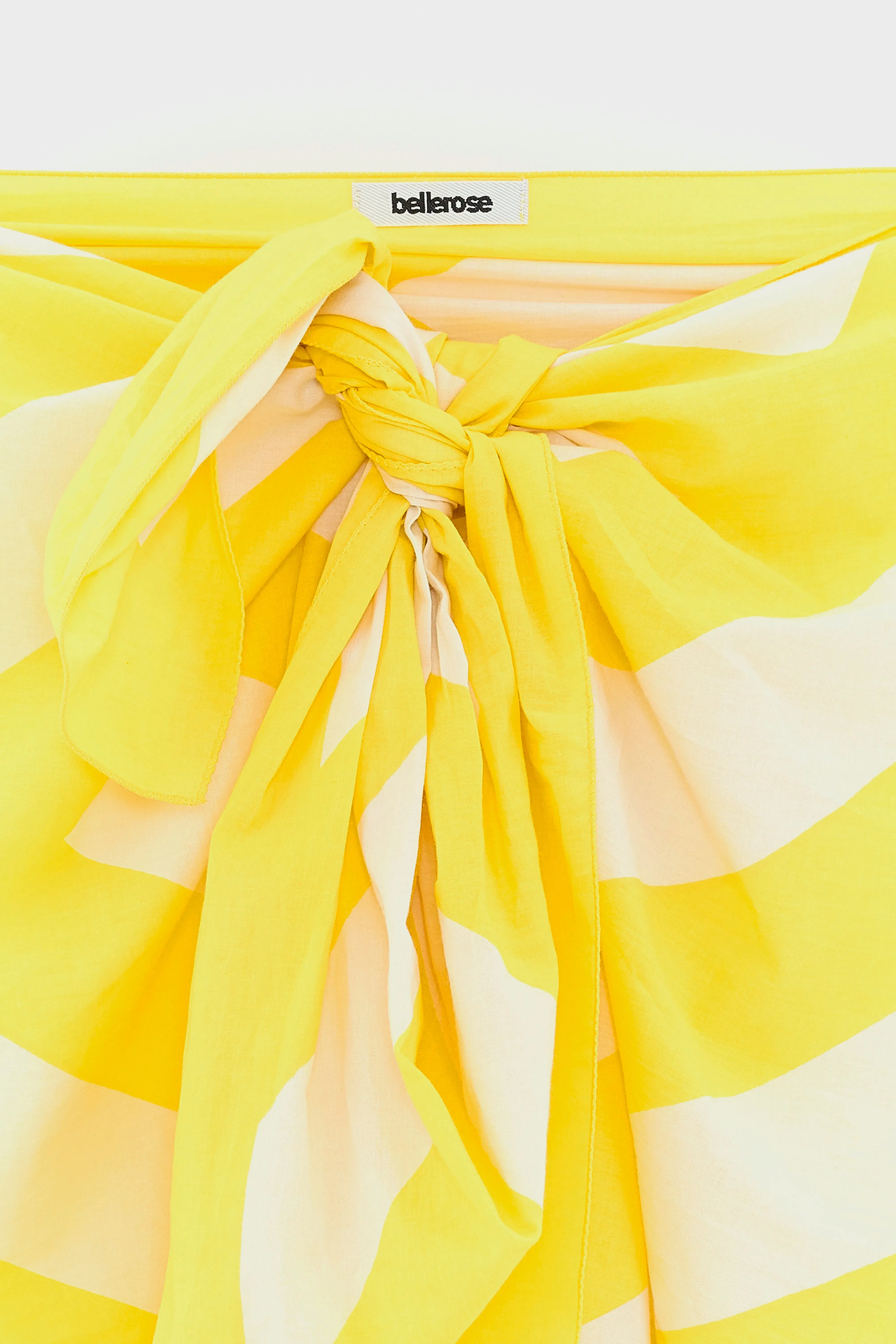 Sanapy summer scarf (261 / W / LEMON) sold by Bellrose product image thumbnail 4