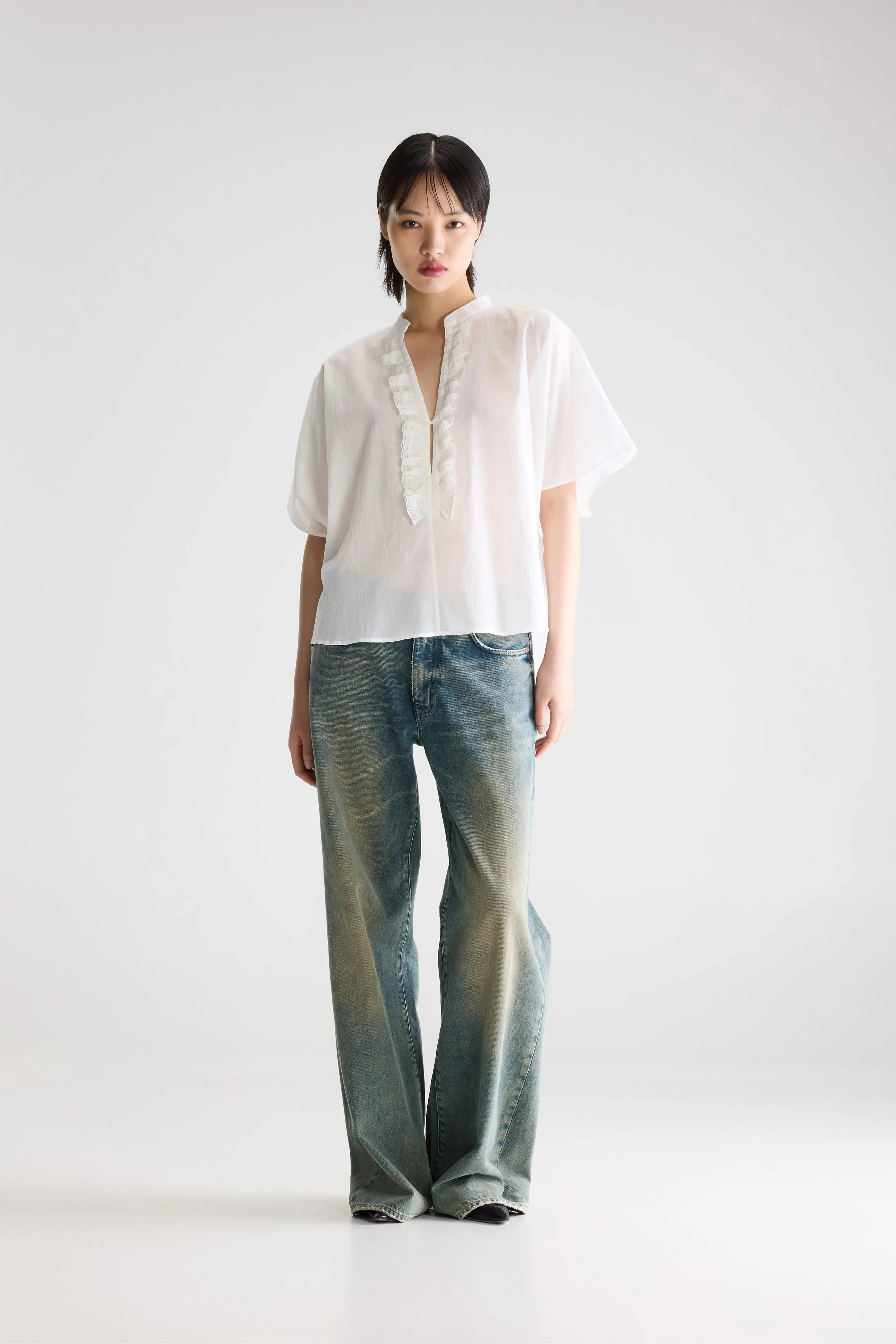 Dahlia ruffled blouse (261 / W / WHITE) sold by Bellrose product image thumbnail 3