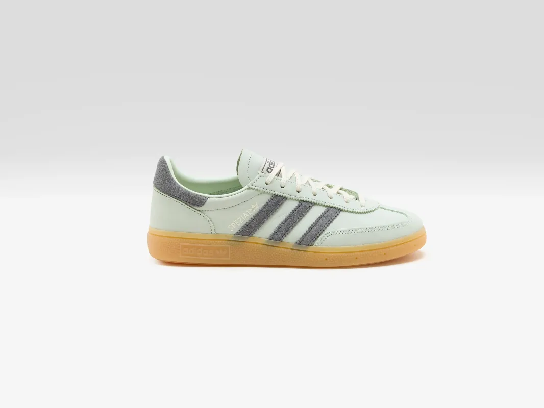 Handball Spezial for Women  (261 / W / GREEN) made by Adidas