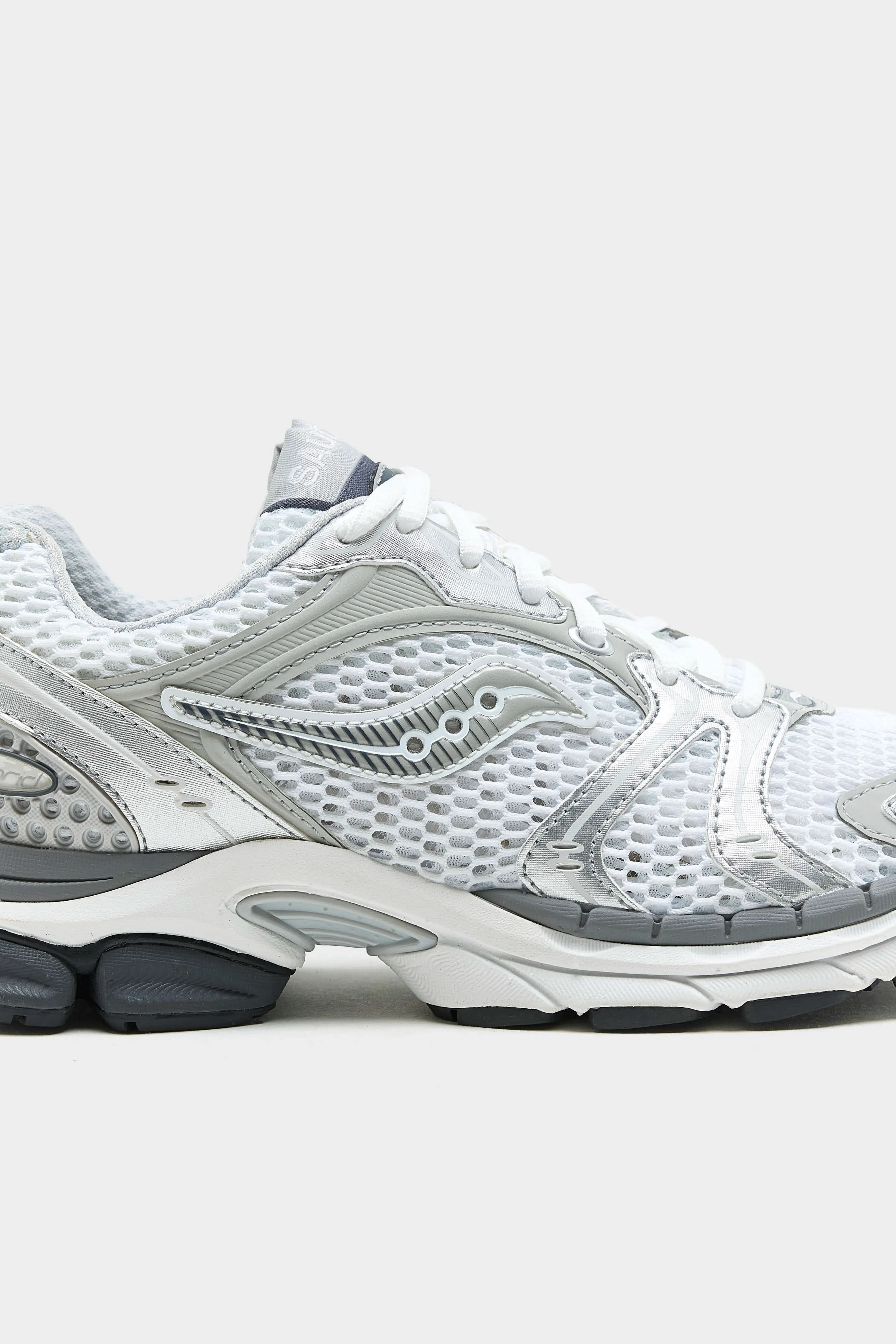 ProGrid Triumph 4 for Women (261 / W / SILVER) sold by Bellrose product image thumbnail 5