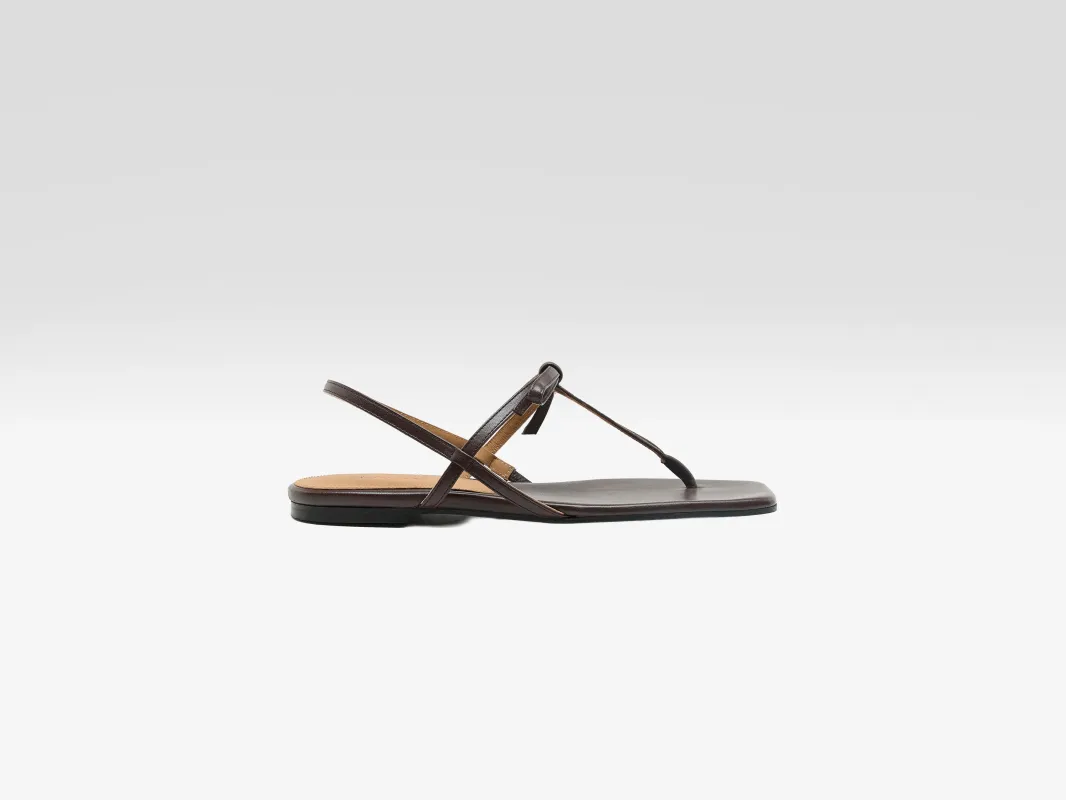 Sina Flat Sandals  (261 / W / CHOCOLATE) made by Flattered
