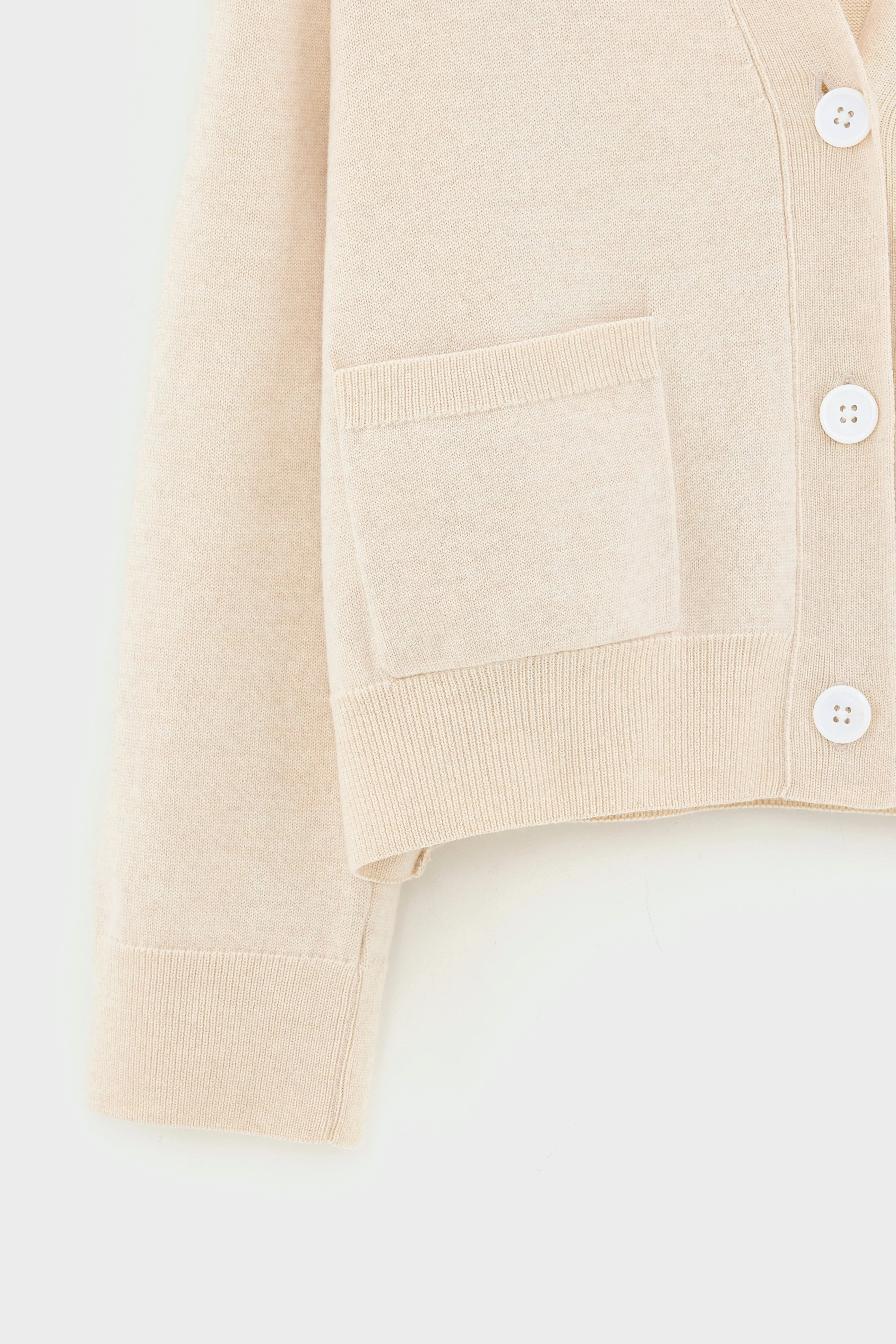 Gakkin v-neck cardigan (251 / W / OATMEAL) sold by Bellrose product image thumbnail 5