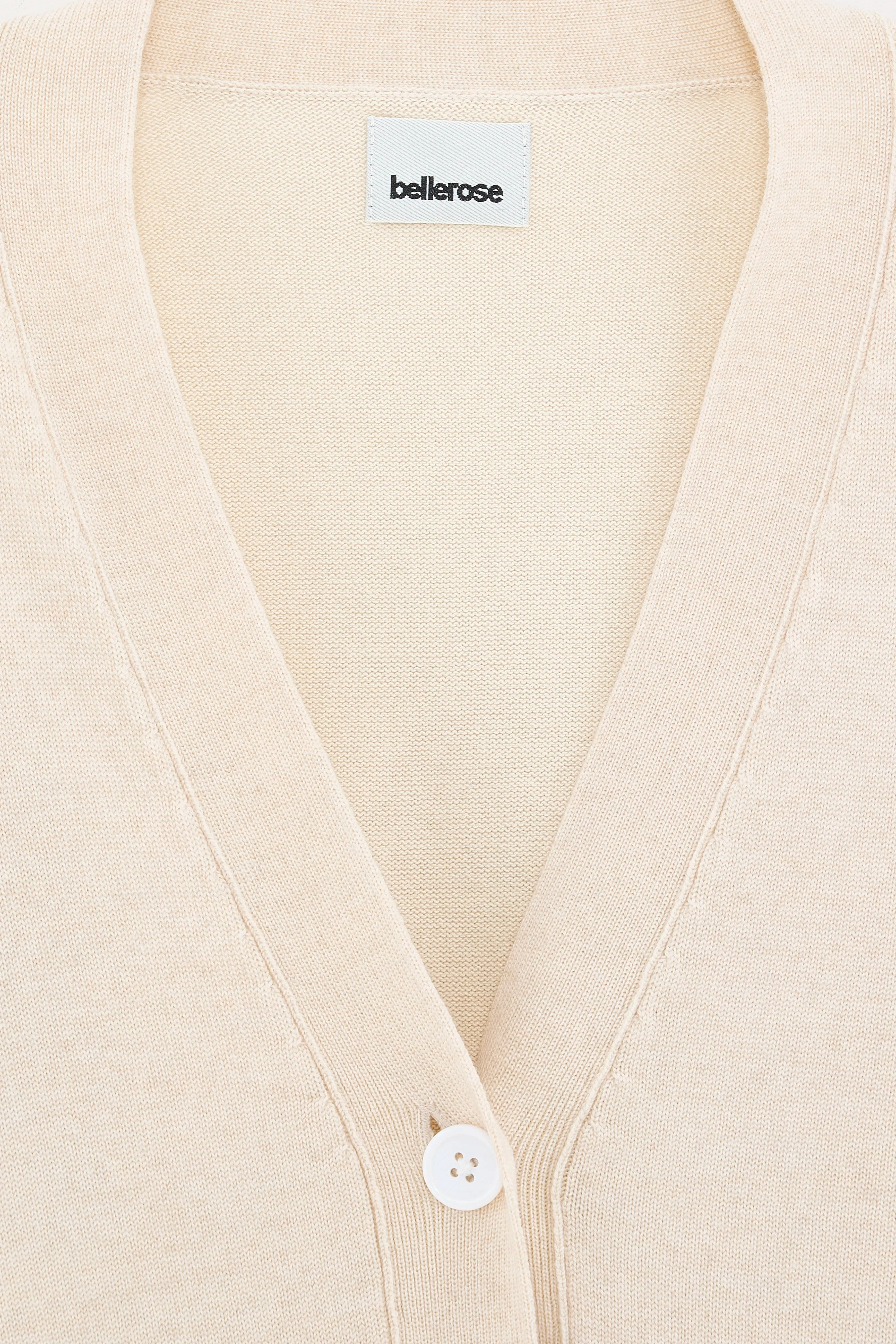 Gakkin v-neck cardigan (251 / W / OATMEAL) sold by Bellrose product image thumbnail 3