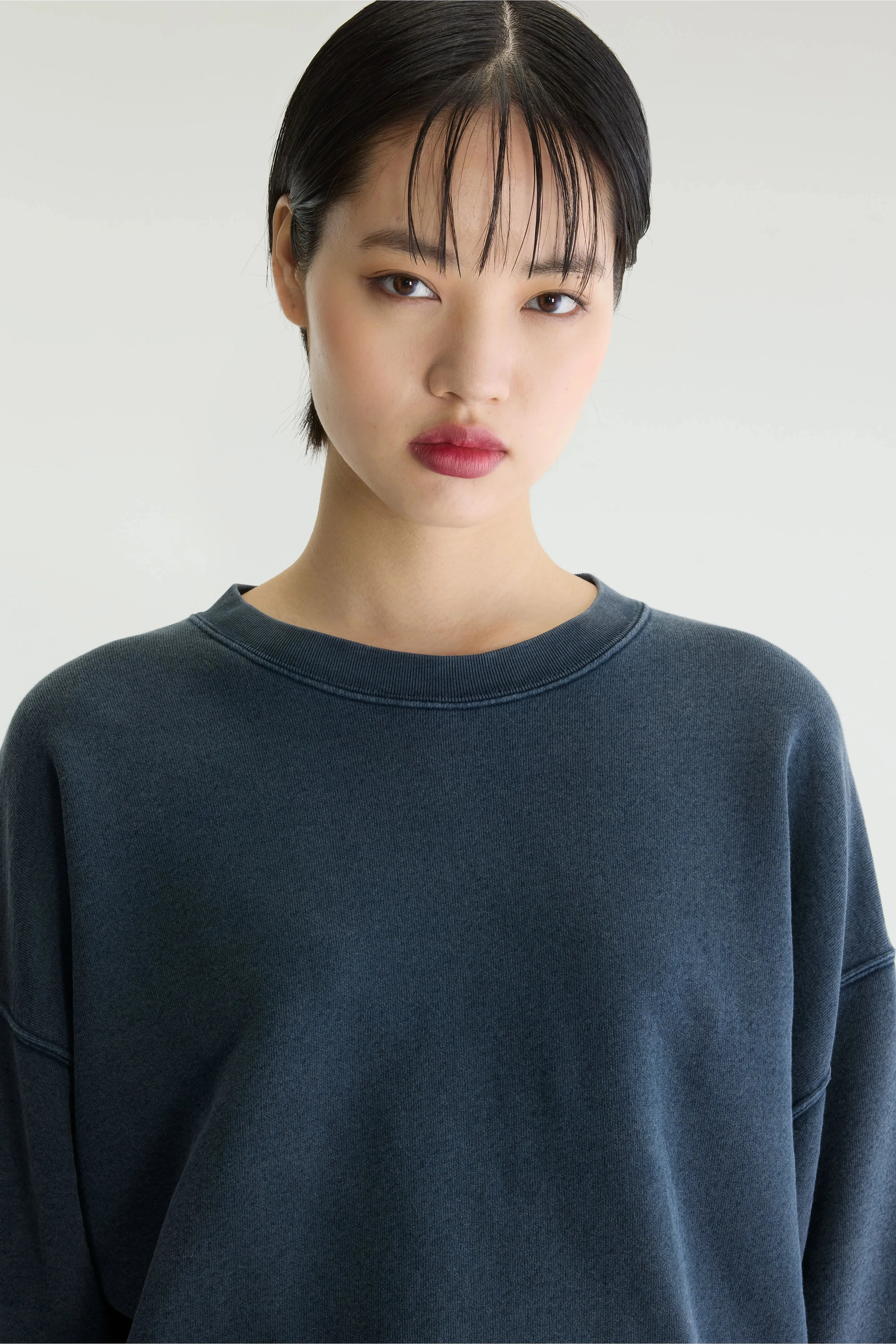 Vicske crewneck sweatshirt (262 / W / NAVY) sold by Bellrose product image thumbnail 5