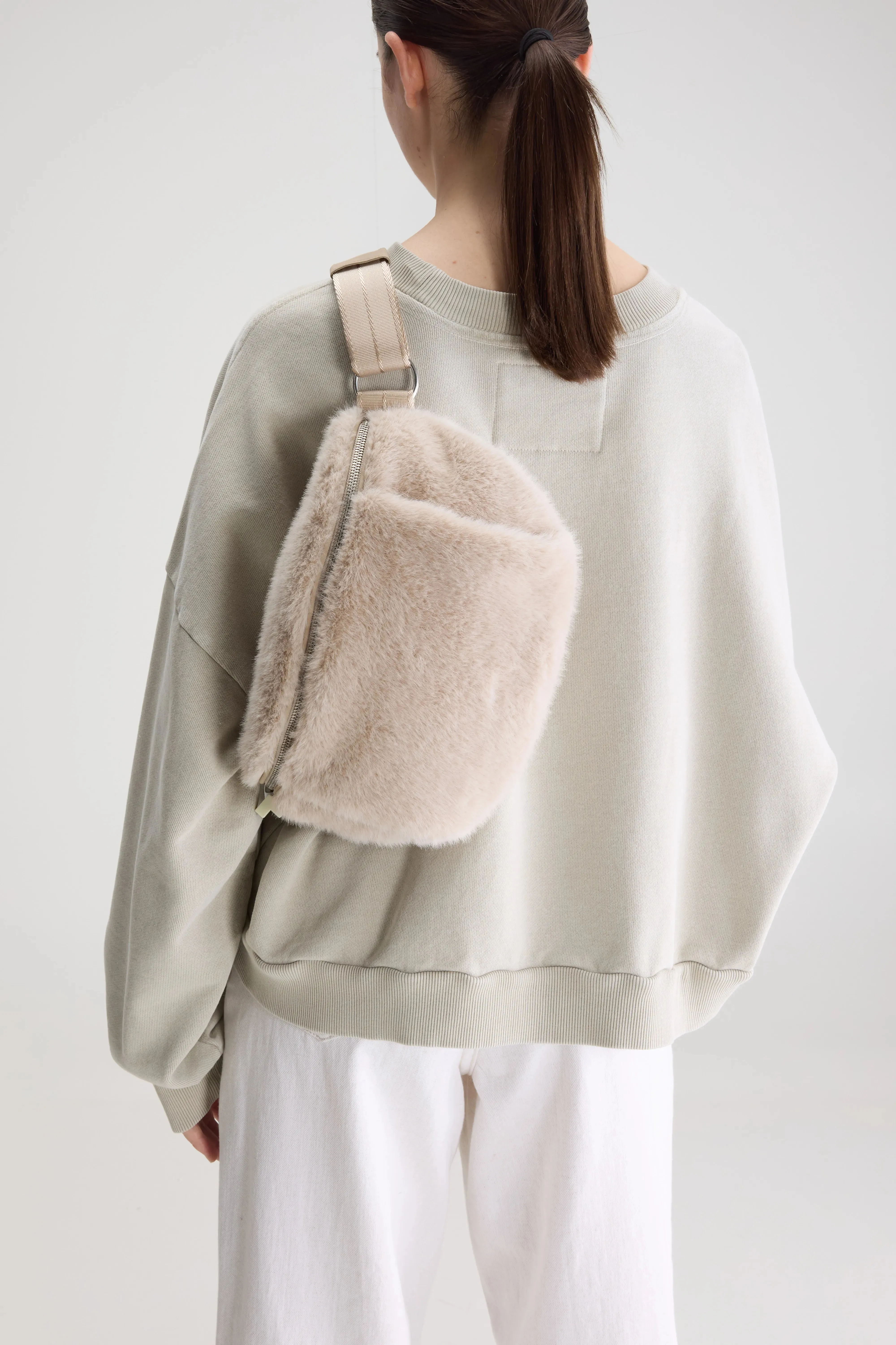 Hoswel muff bag (262 / W / STONE) sold by Bellrose product image thumbnail 3