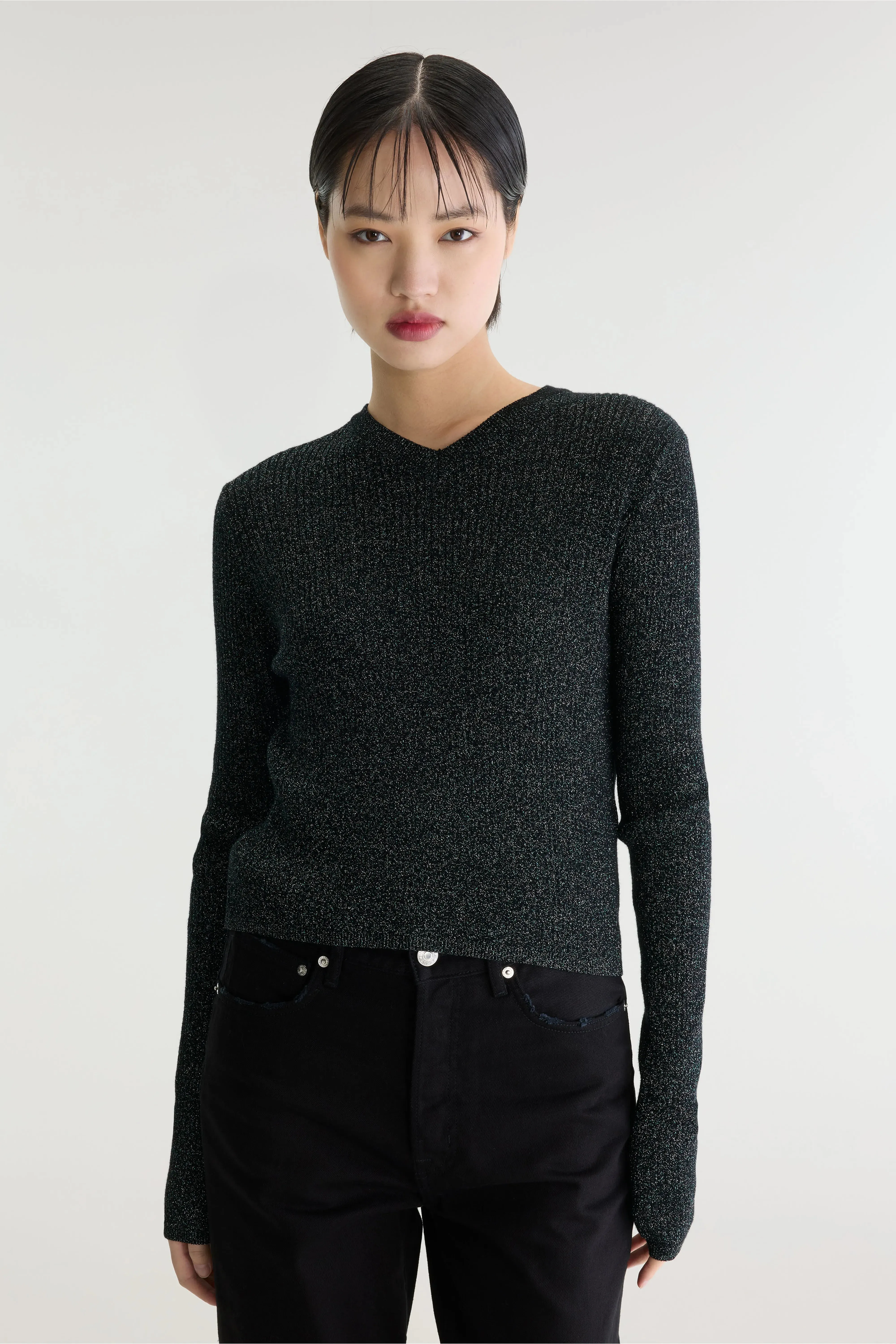 Laiu slim sweater (262 / W / BLACK) sold by Bellrose product image thumbnail 2