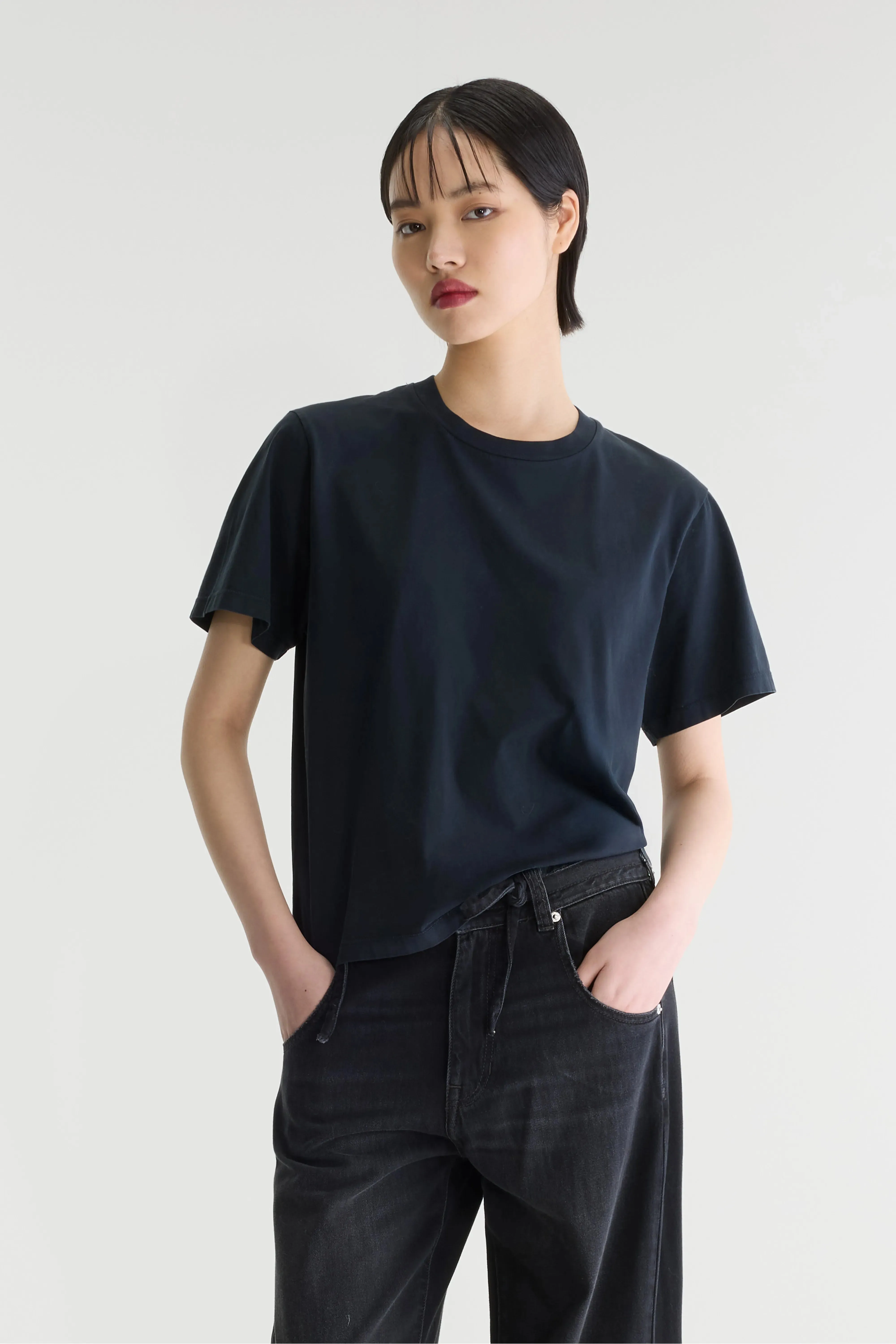 Flavia short-sleeve t-shirt (262 / W / BLACK BEAUTY) sold by Bellrose product image thumbnail 2