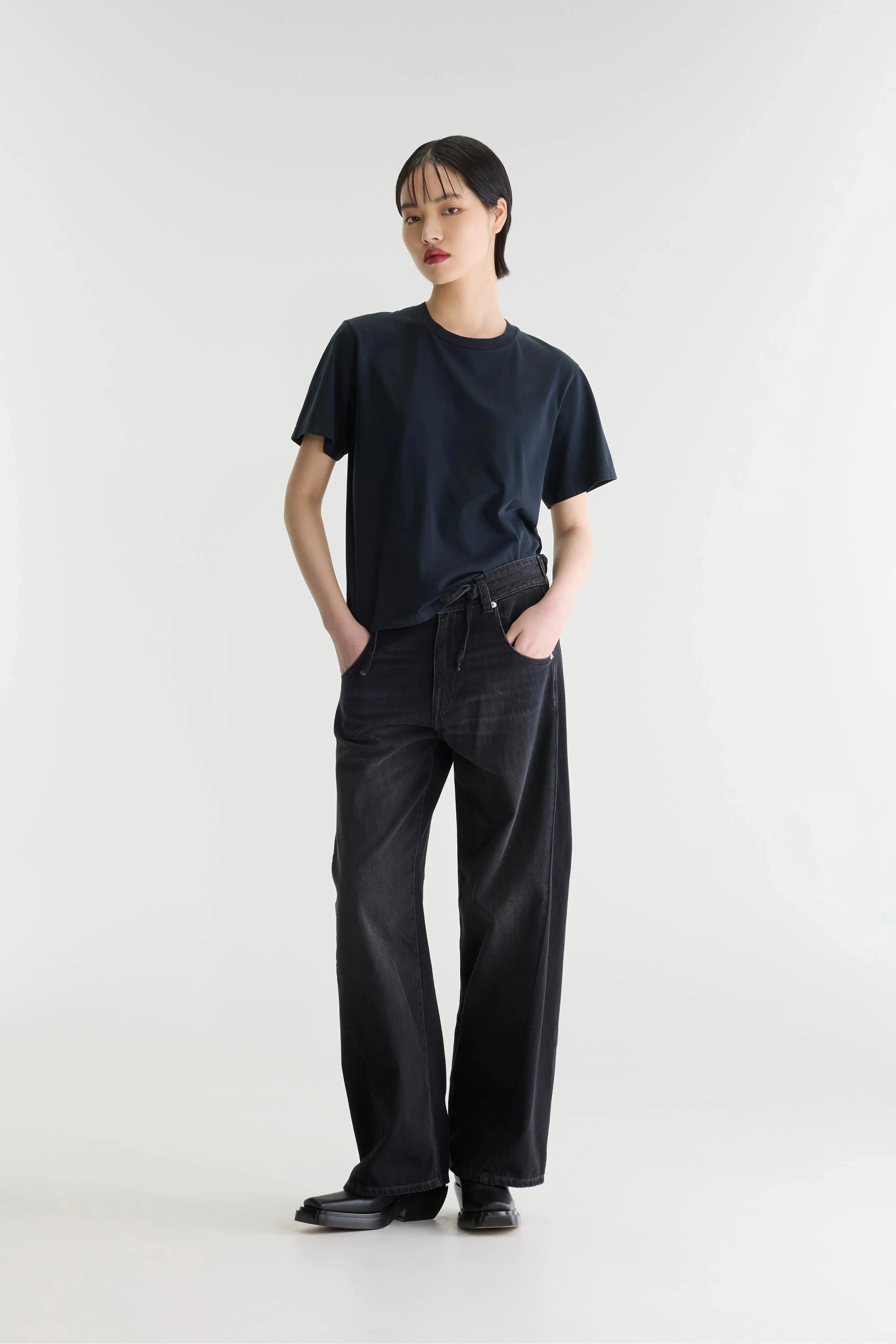 Flavia short-sleeve t-shirt (262 / W / BLACK BEAUTY) sold by Bellrose product image thumbnail 3