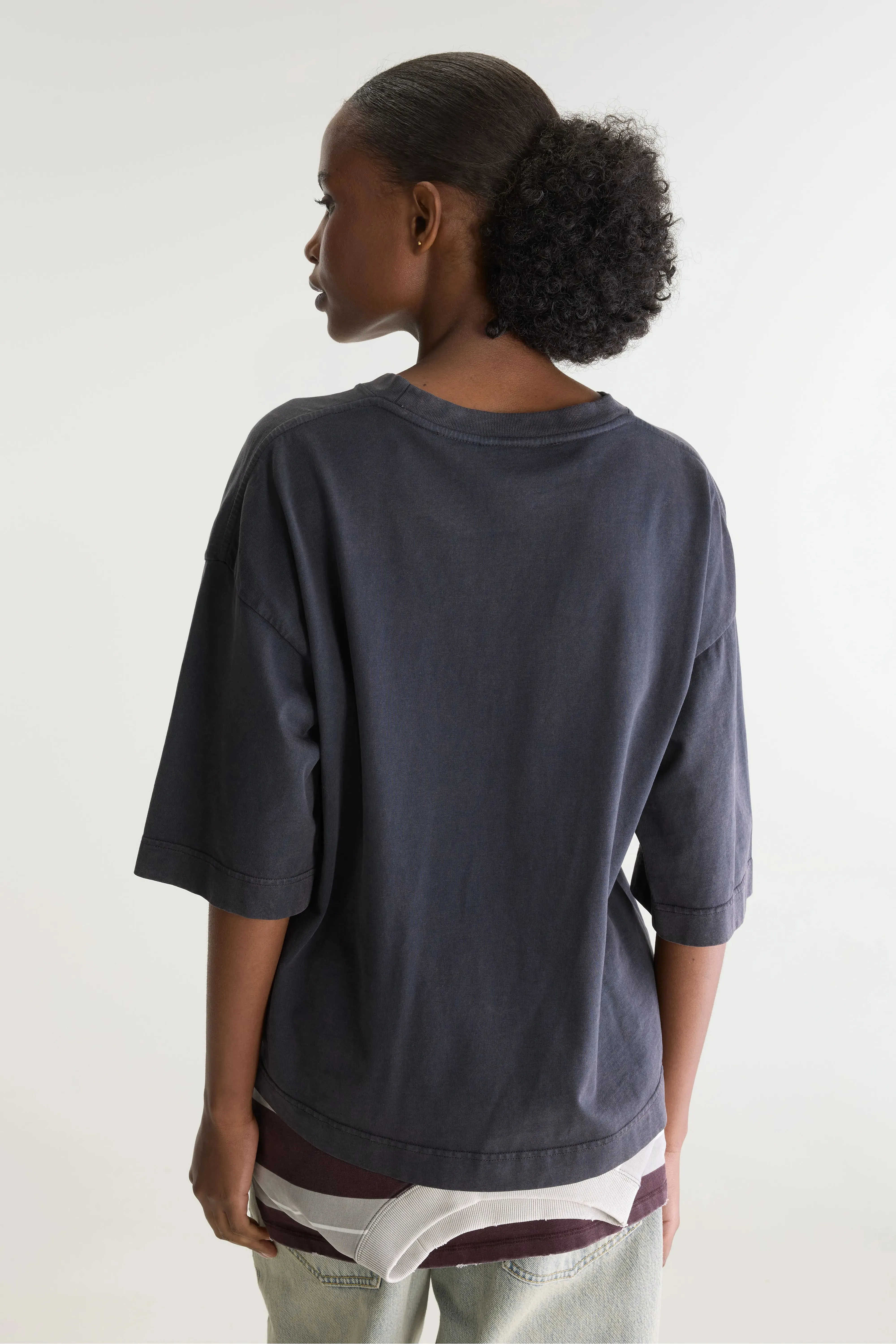 Fiores short-sleeve t-shirt (262 / W / BLACK BEAUTY) sold by Bellrose product image thumbnail 4