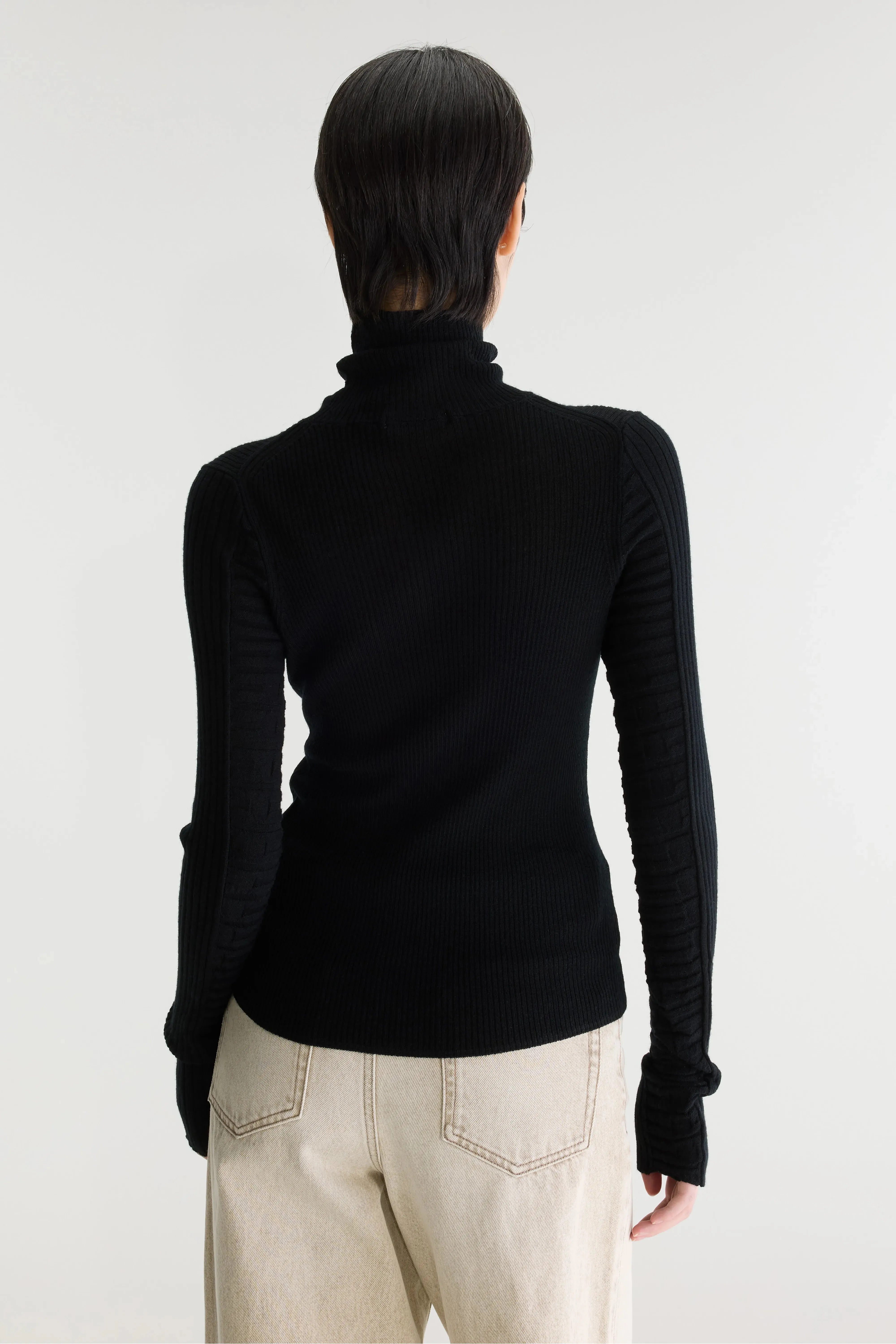 Awald slim sweater (262 / W / BLACK) sold by Bellrose product image thumbnail 4