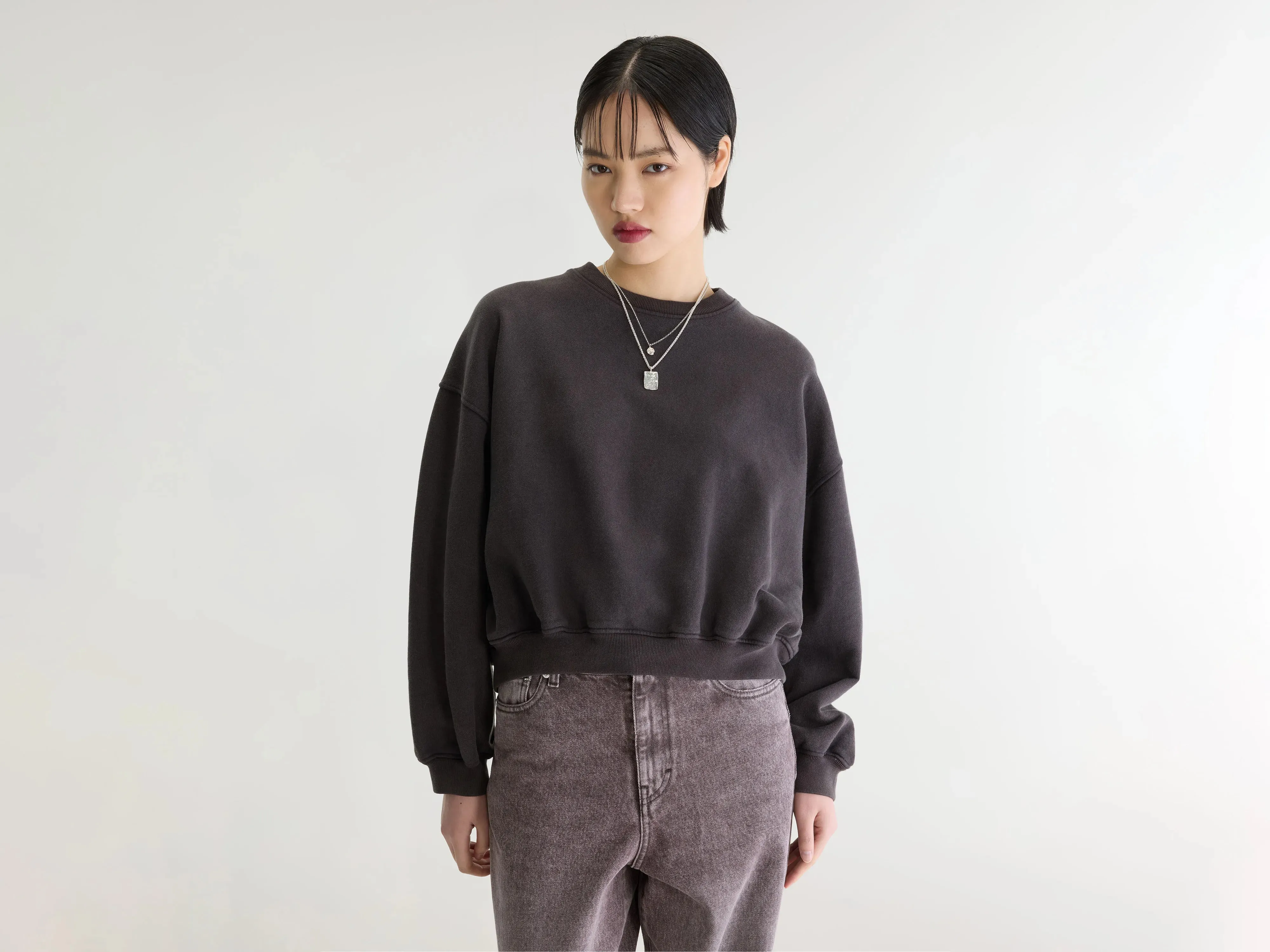 Fancy cropped crewneck sweatshirt (262 / W / DARK ROAST) sold by Bellrose