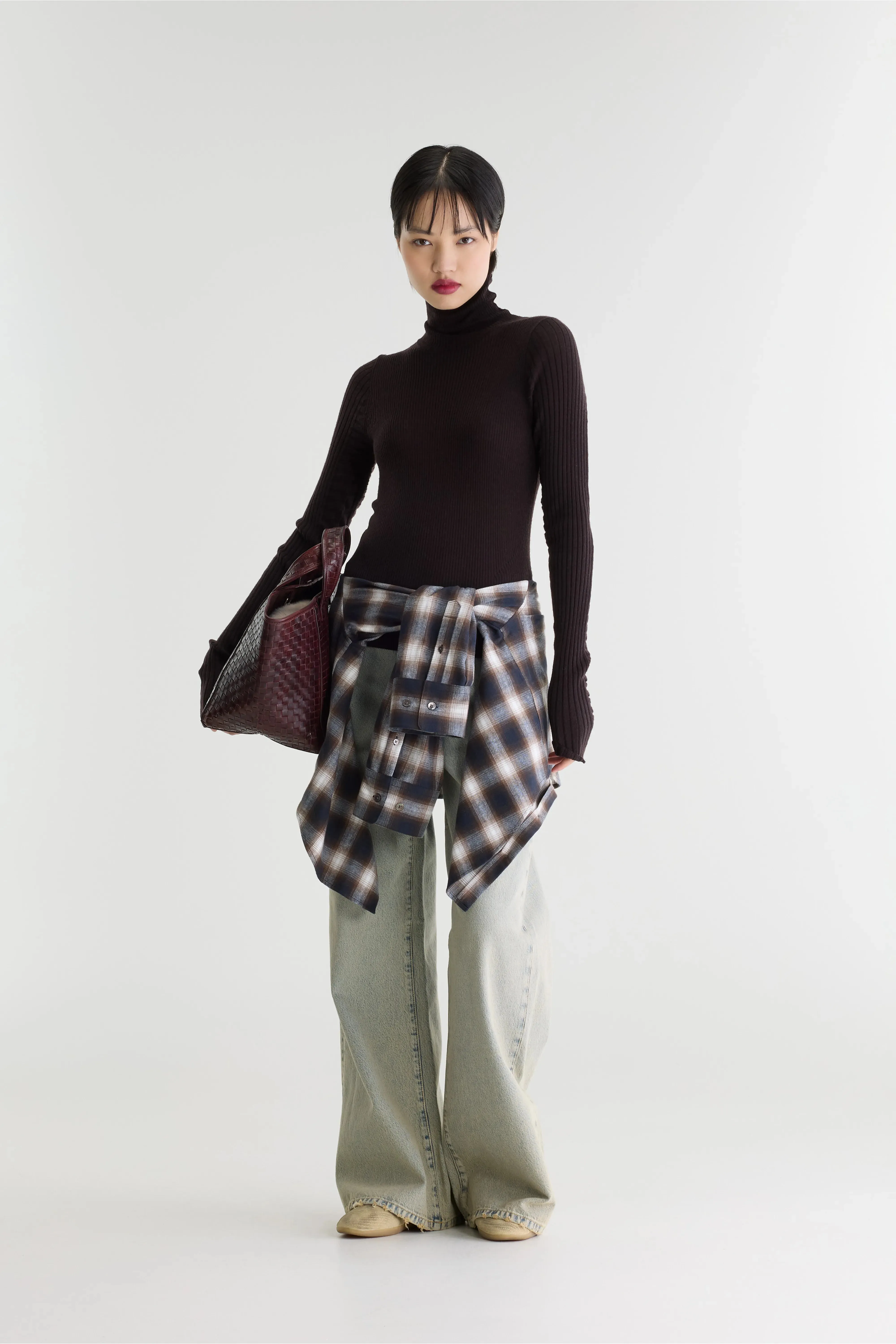 Awald slim sweater (262 / W / EBENE) sold by Bellrose product image thumbnail 3