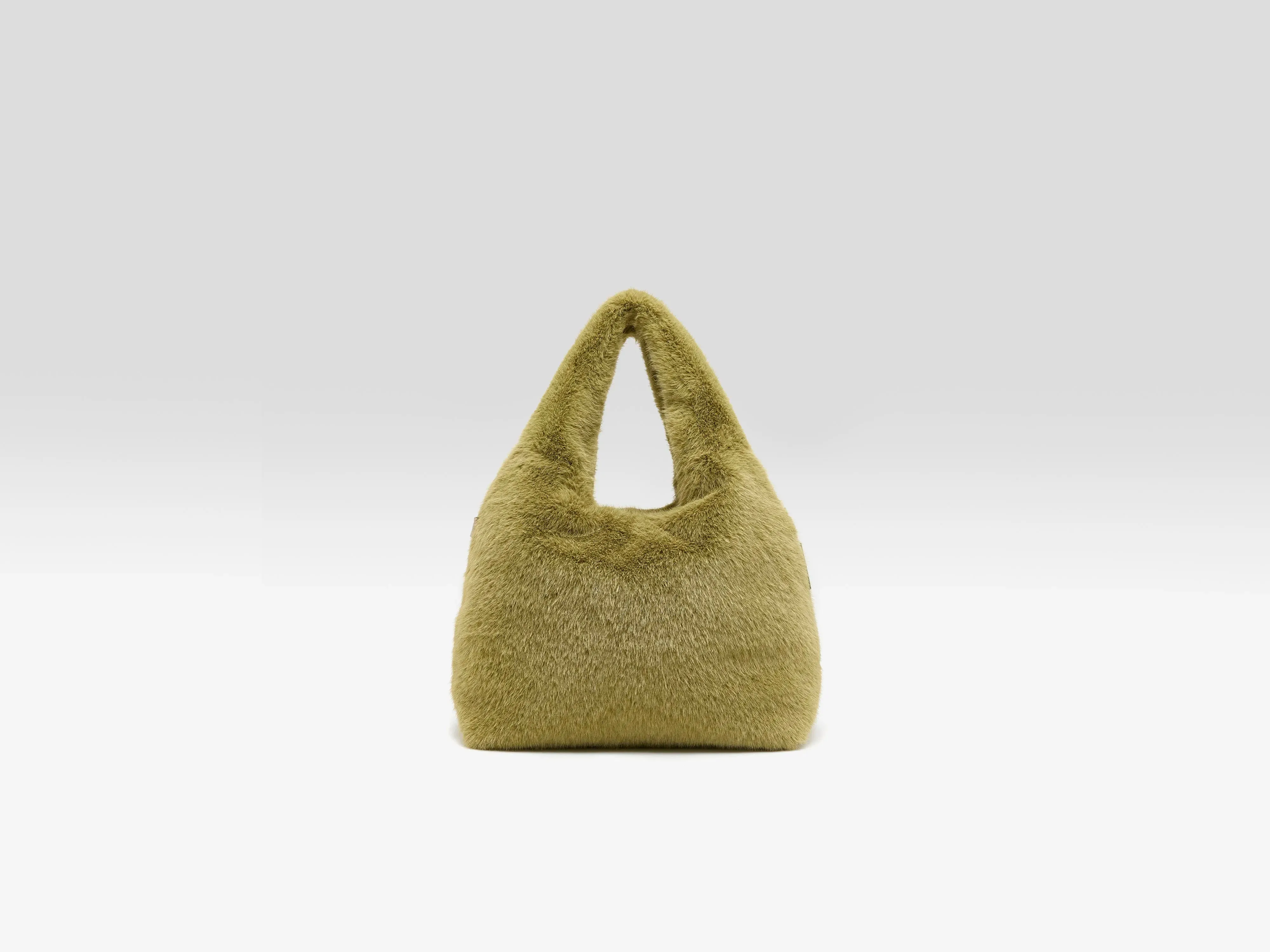 Helga faux-fur handbag (262 / W / TILLEUL) sold by Bellrose