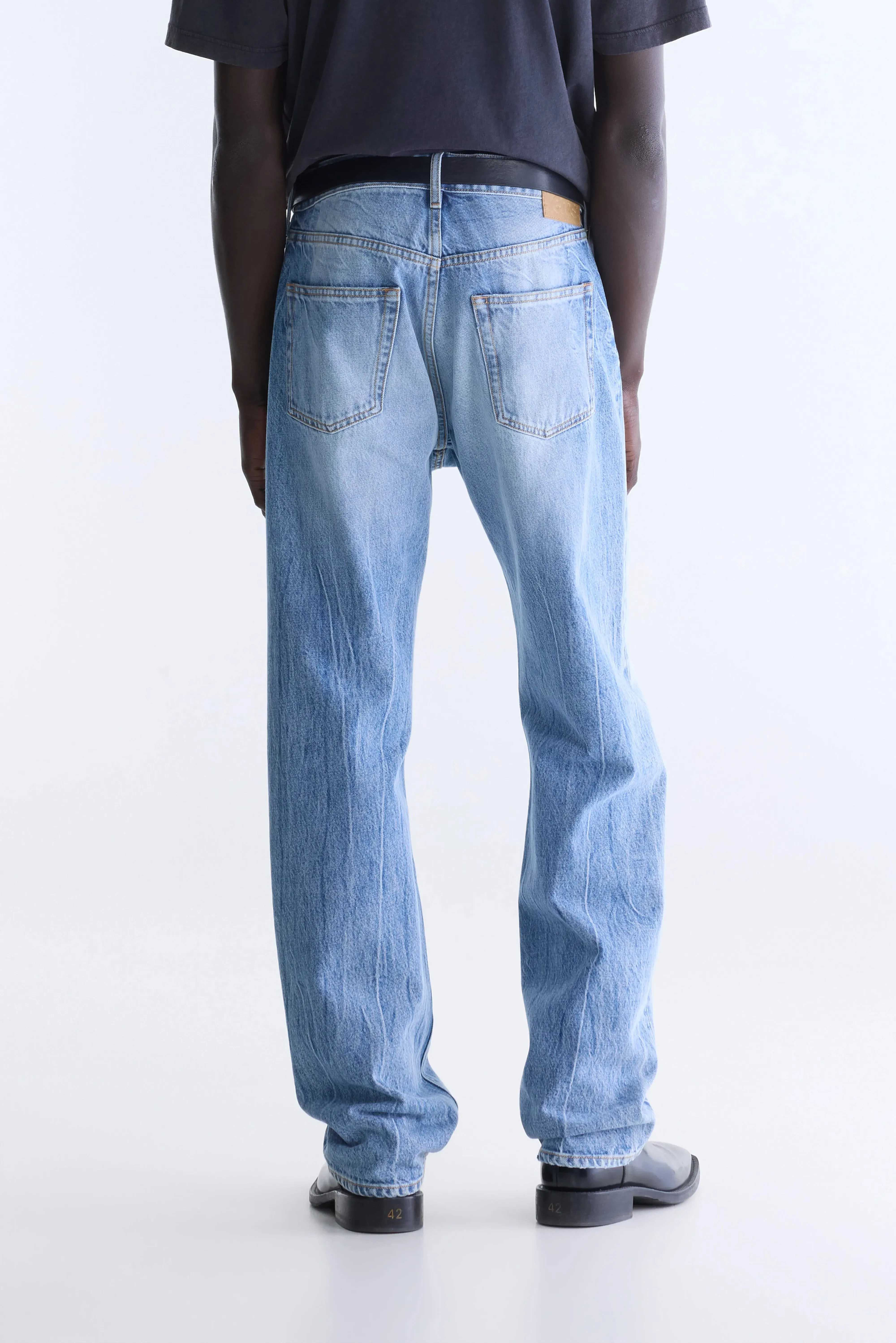 Denim N. 09 relaxed jeans (262 / M / VINTAGE BLUE) sold by Bellrose product image thumbnail 4