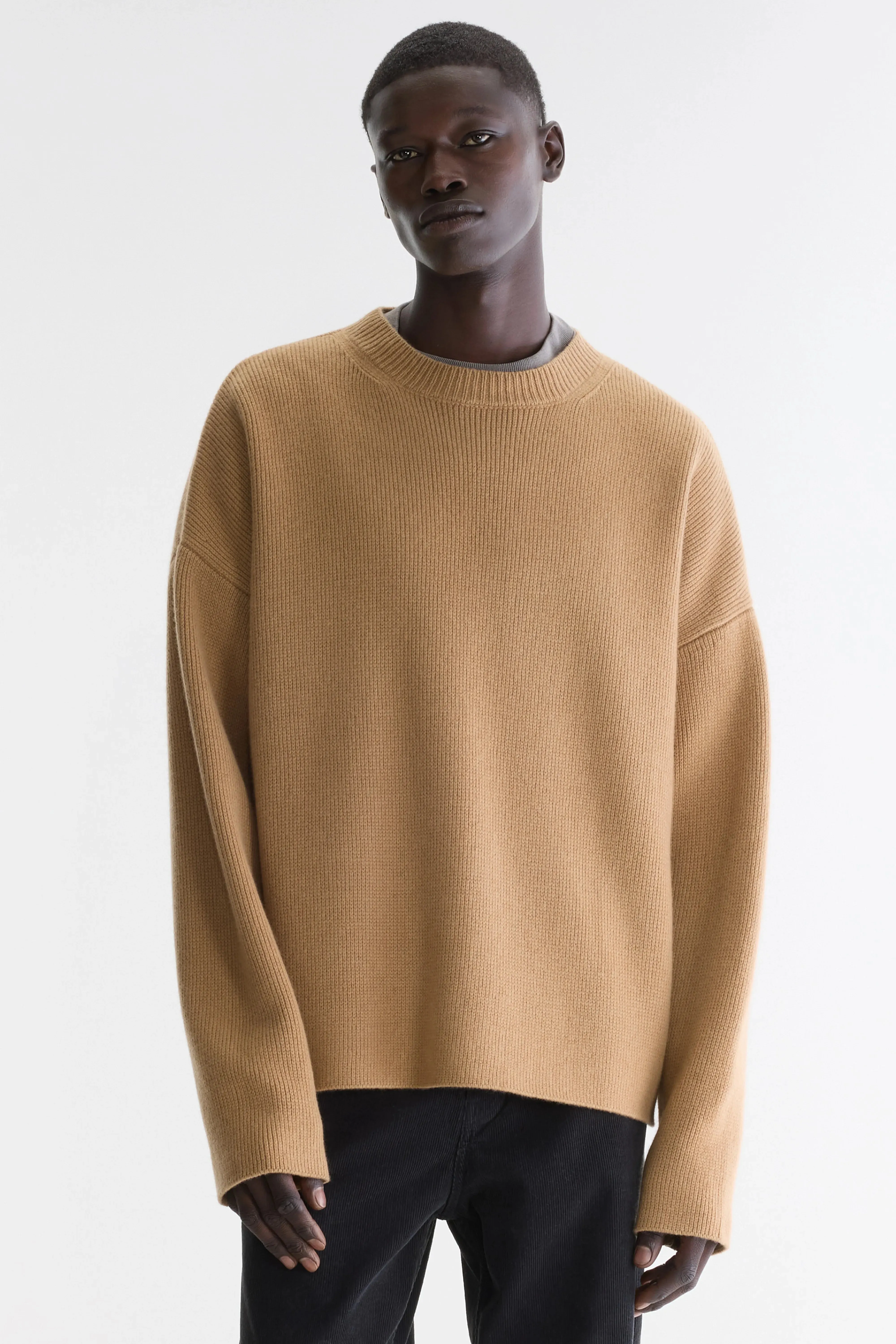 Dorcy crewneck sweater (262 / M / CAMEL) sold by Bellrose product image thumbnail 2