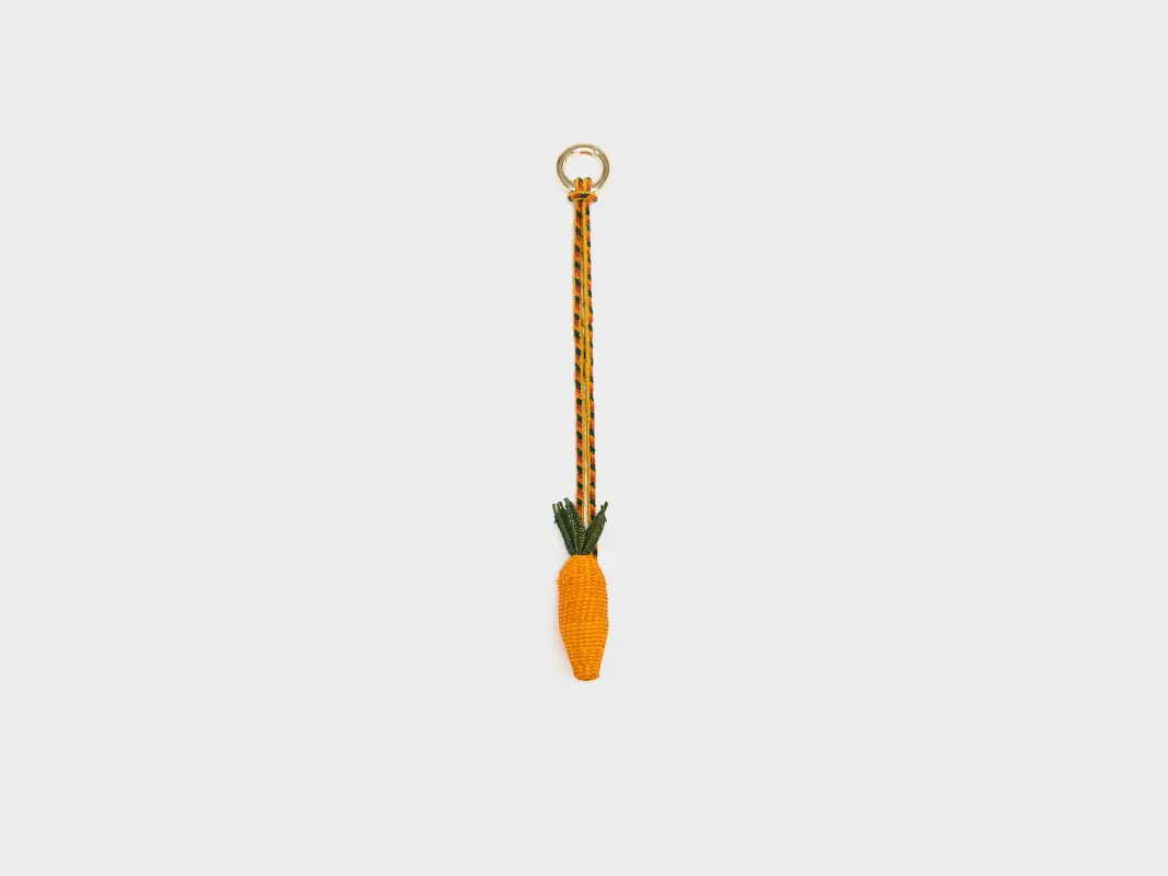 Iraca Carrot Charm (262 / W / ORANGE) made by Guanabana