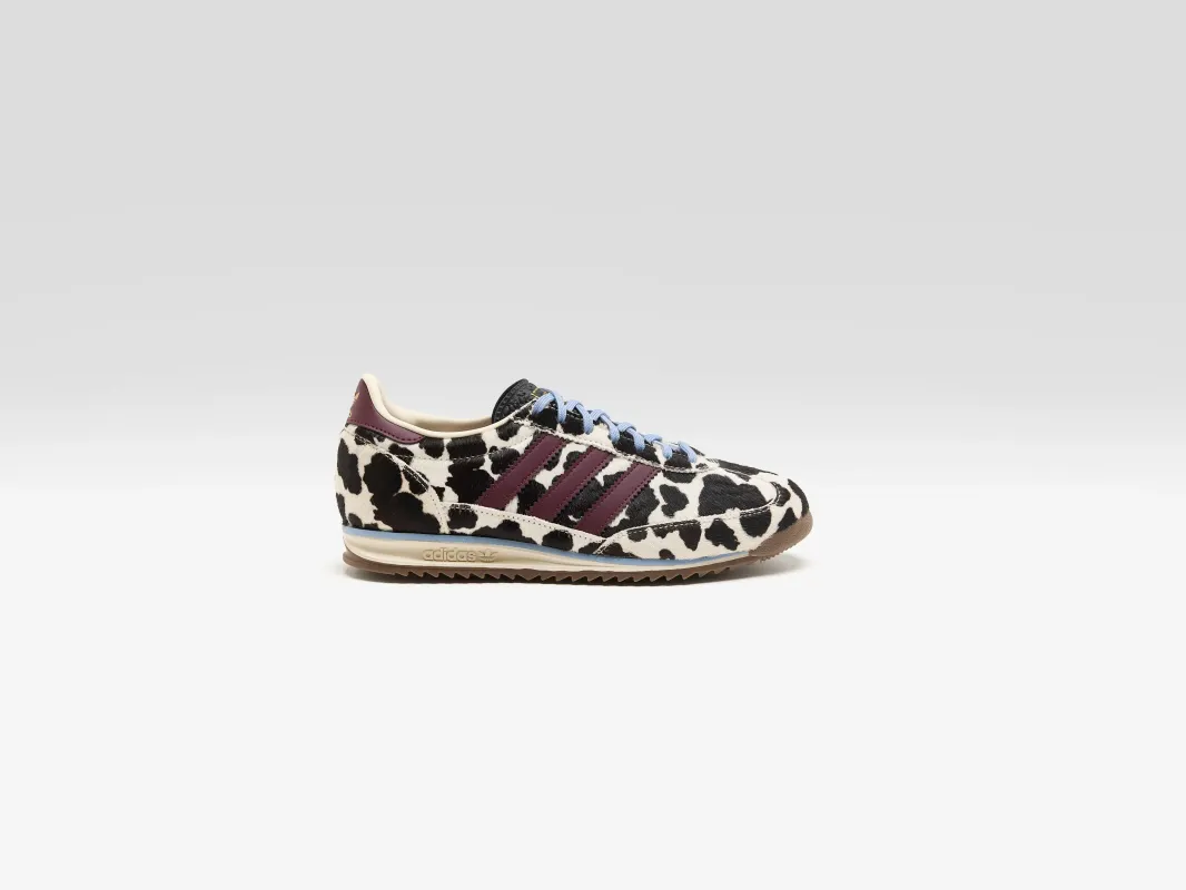 SL 72 OG for Women (262 / W / OFF BLACK) made by Adidas