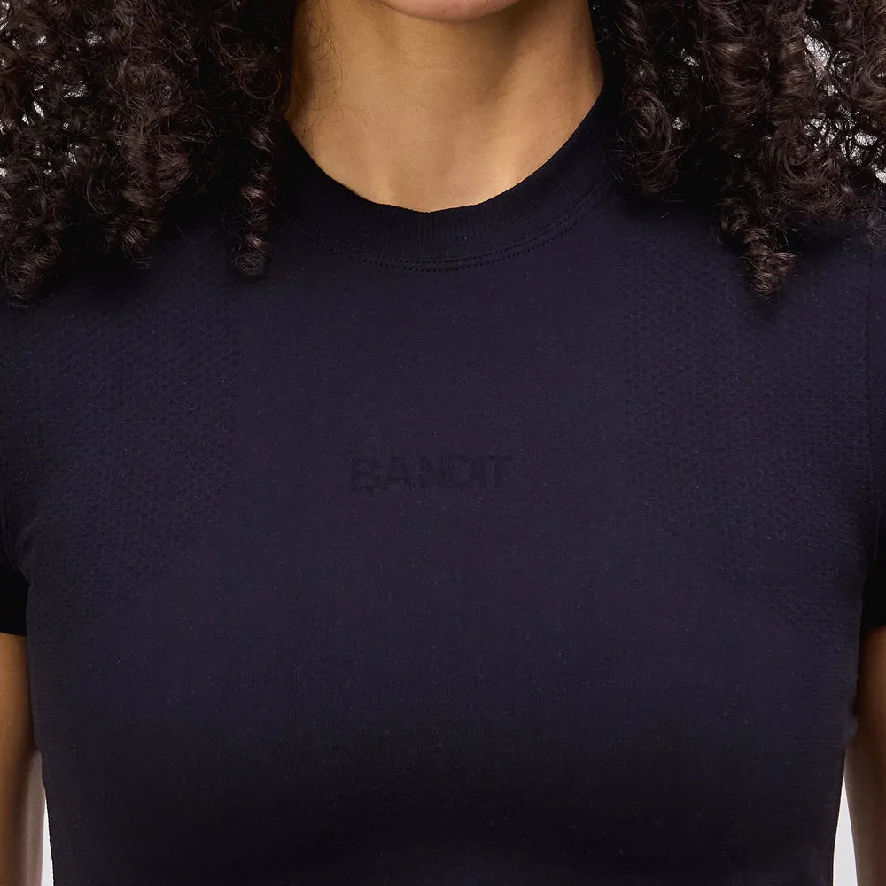 Mercury Seamless™ Women's Crop Tee - Black sold by Bandit Running product image thumbnail 3