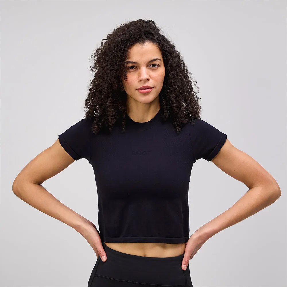 Mercury Seamless™ Women's Crop Tee - Black sold by Bandit Running product image thumbnail 5