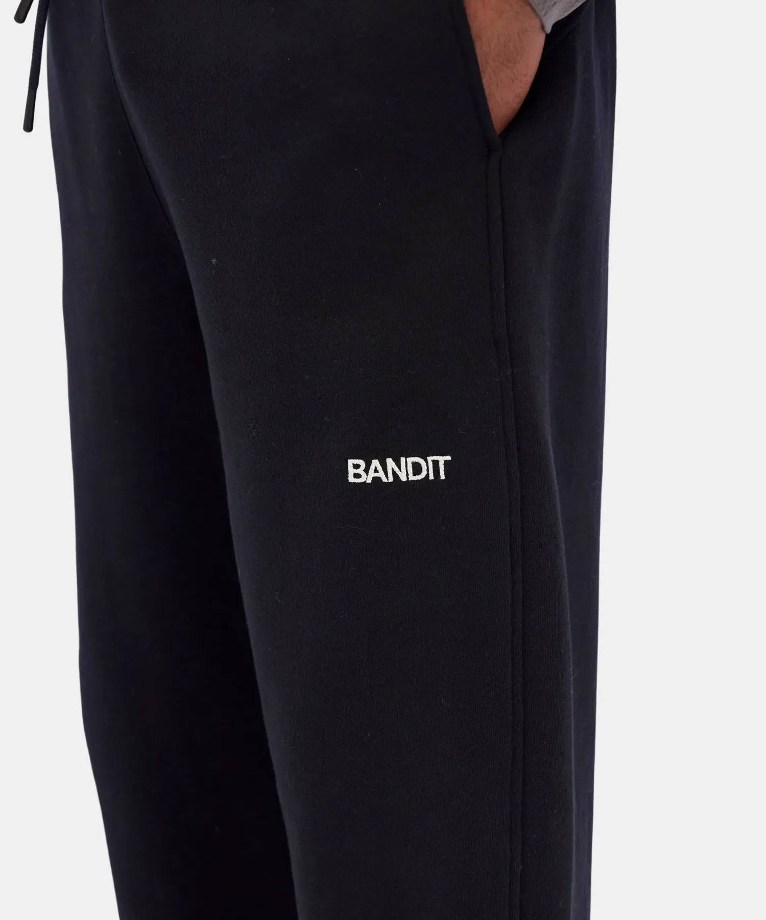 Wideleg Chiller Sweatpant - Black sold by Bandit Running product image thumbnail 2