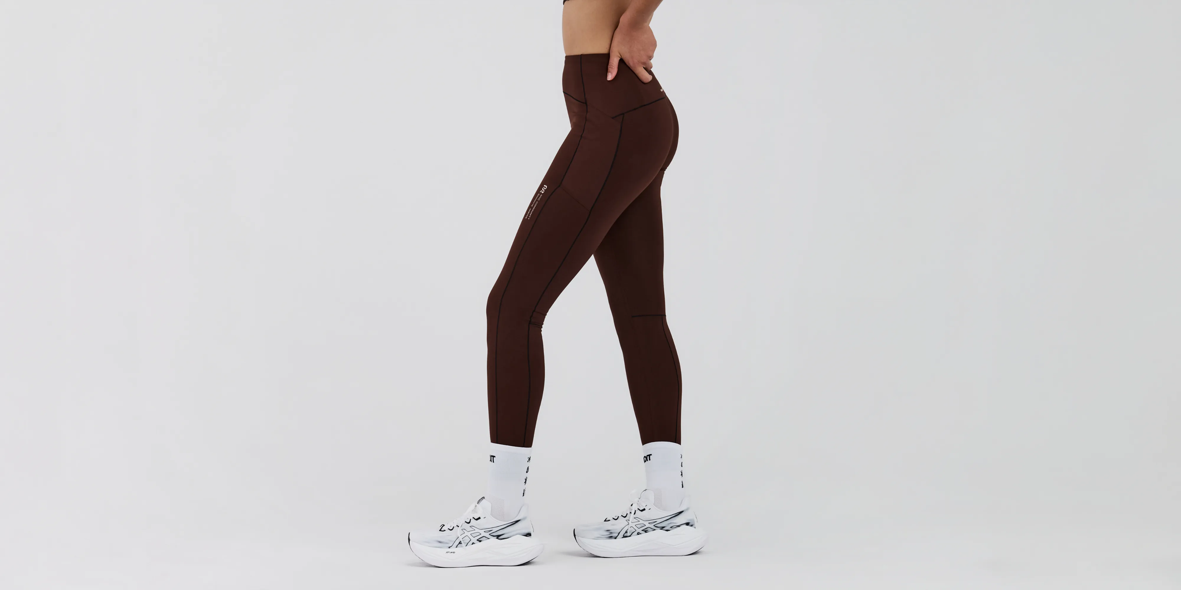 Women's Stamina-V™ High Waist Leggings - Cacao sold by Bandit Running product image thumbnail 3