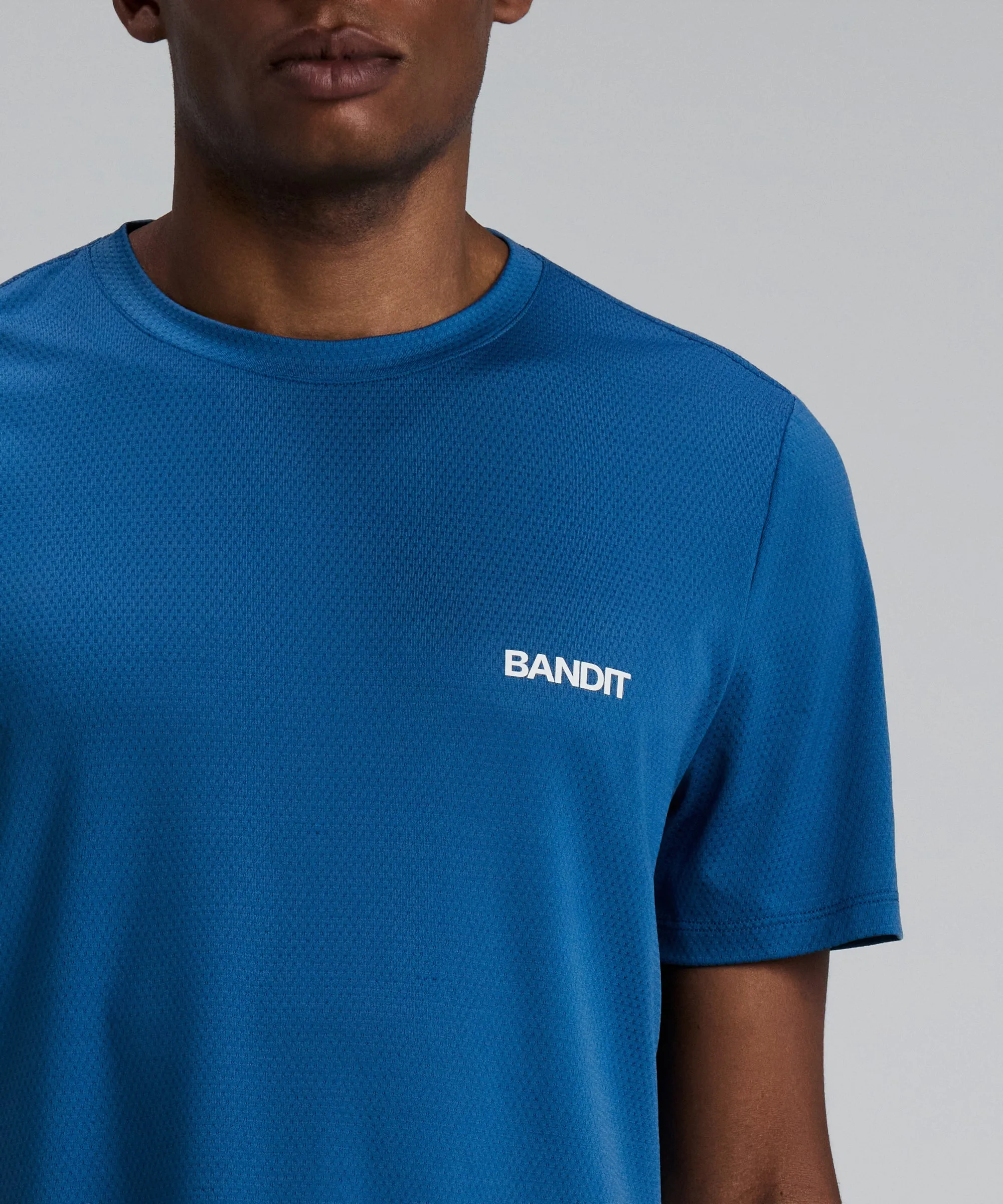 Men's Micromesh™ Run Tee - Aegean sold by Bandit Running product image thumbnail 2