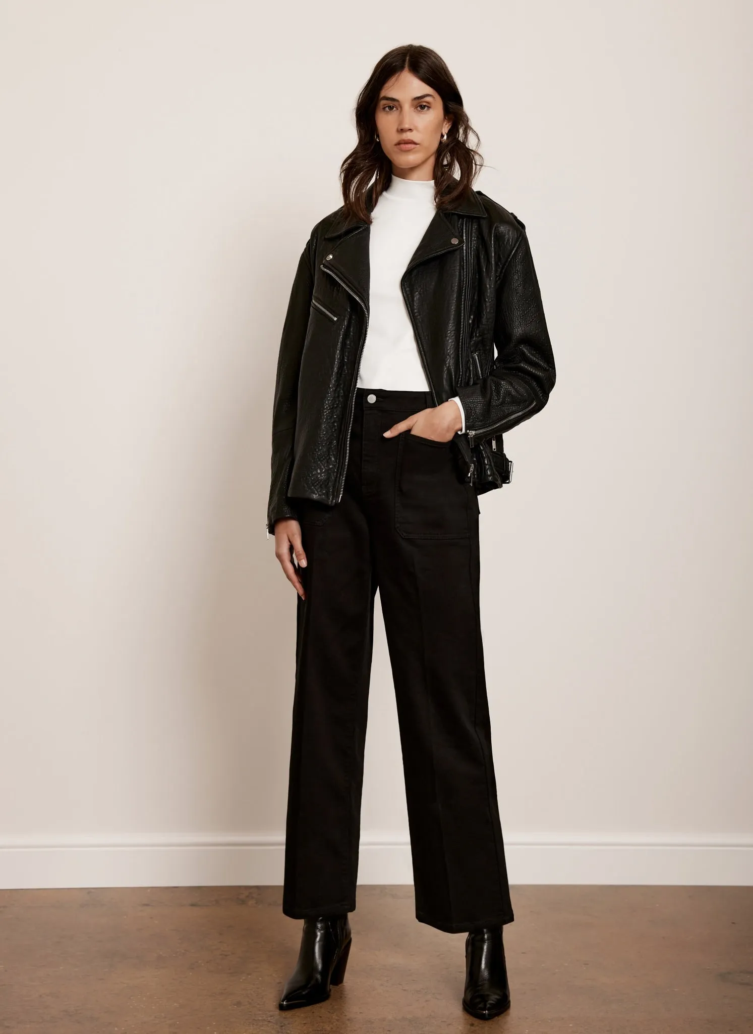 Black Cropped Wide Jeans sold by Mint Velvet product image thumbnail 4