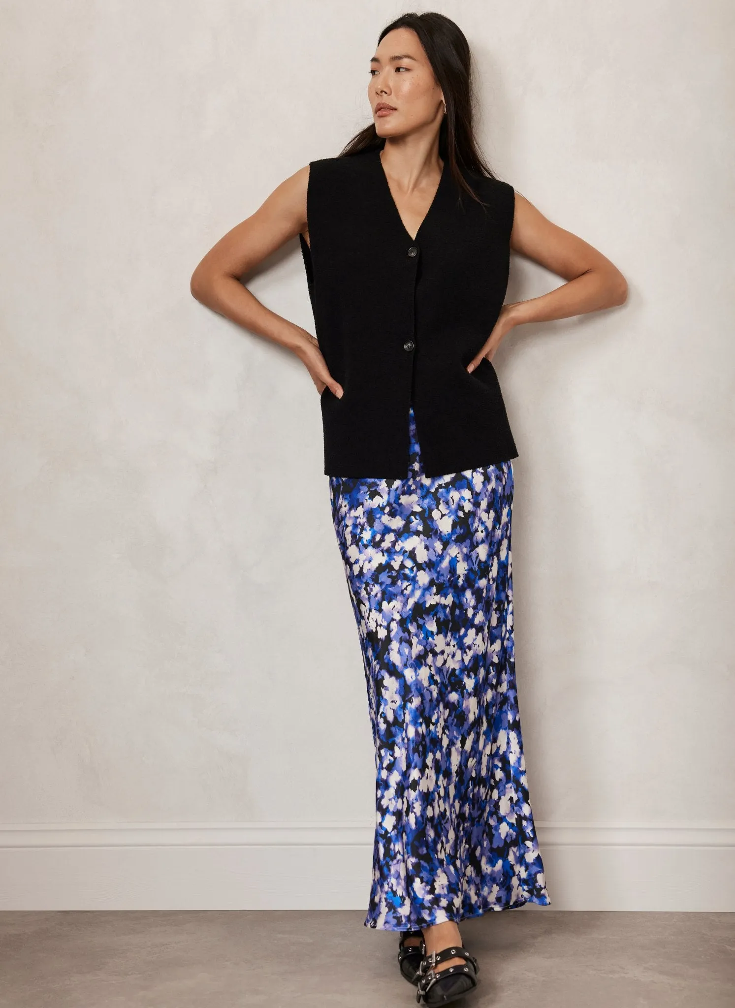 Blue Abstract Print Slip Skirt sold by Mint Velvet product image thumbnail 2