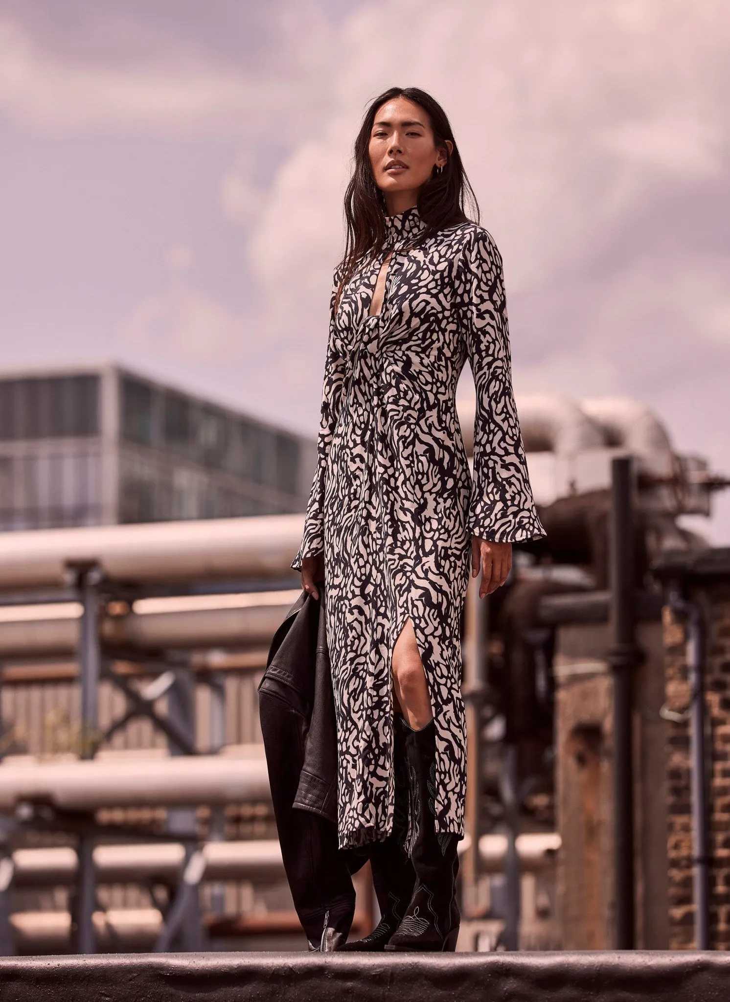 Black Print Midi Dress sold by Mint Velvet product image thumbnail 5