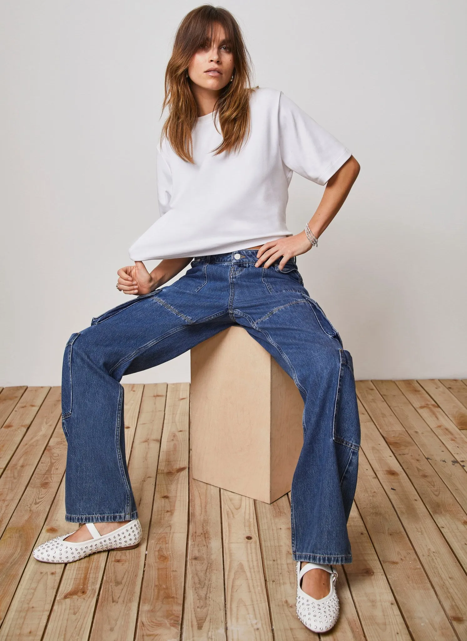 Indigo Ultimate Cargo Pocket Jeans sold by Mint Velvet product image thumbnail 4