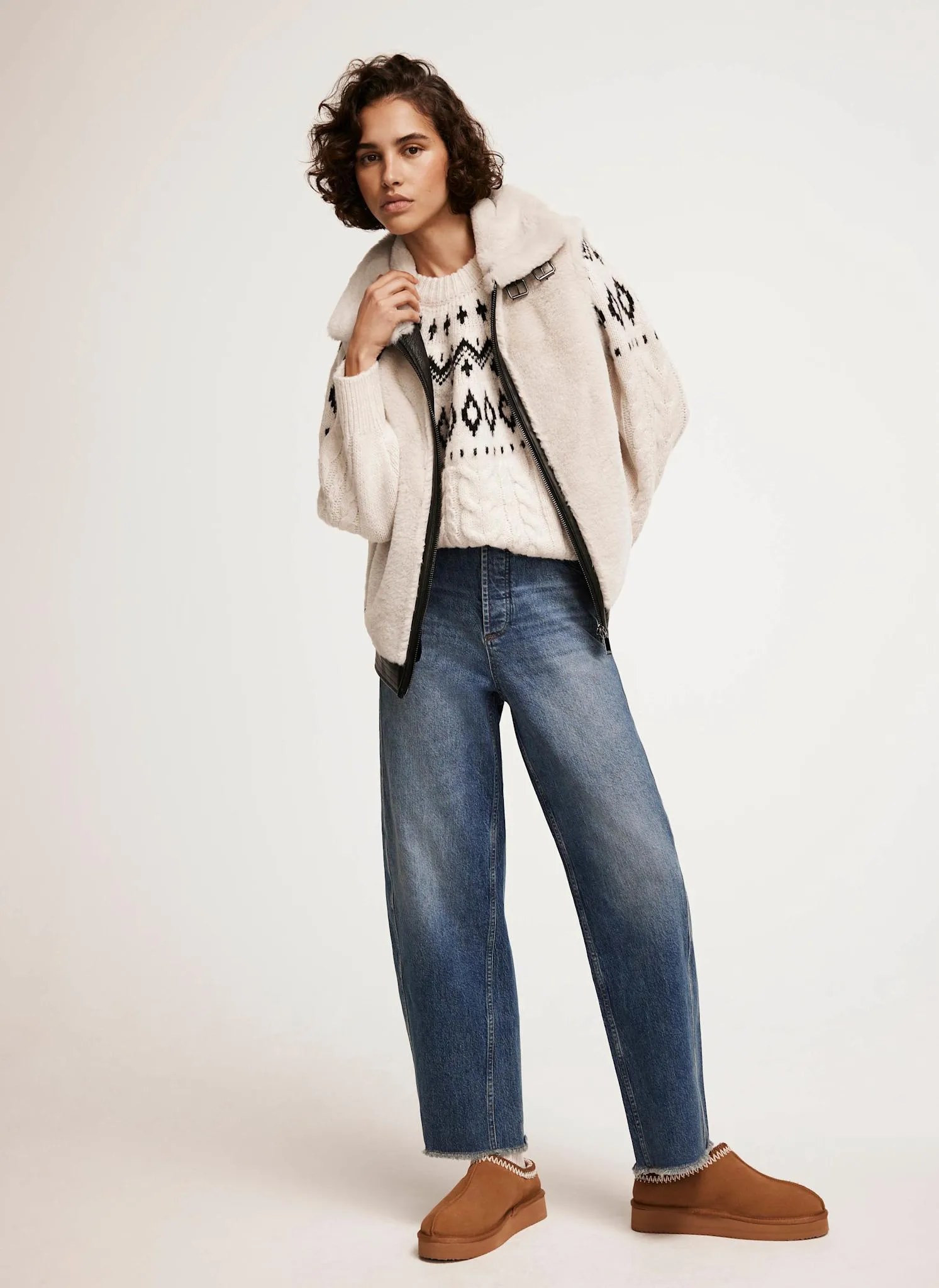 Cream Faux Fur Gilet sold by Mint Velvet product image thumbnail 4