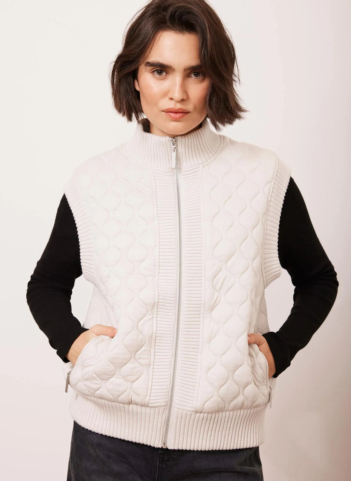 Cream Quilted Cotton Blend Gilet sold by Mint Velvet product image thumbnail 3