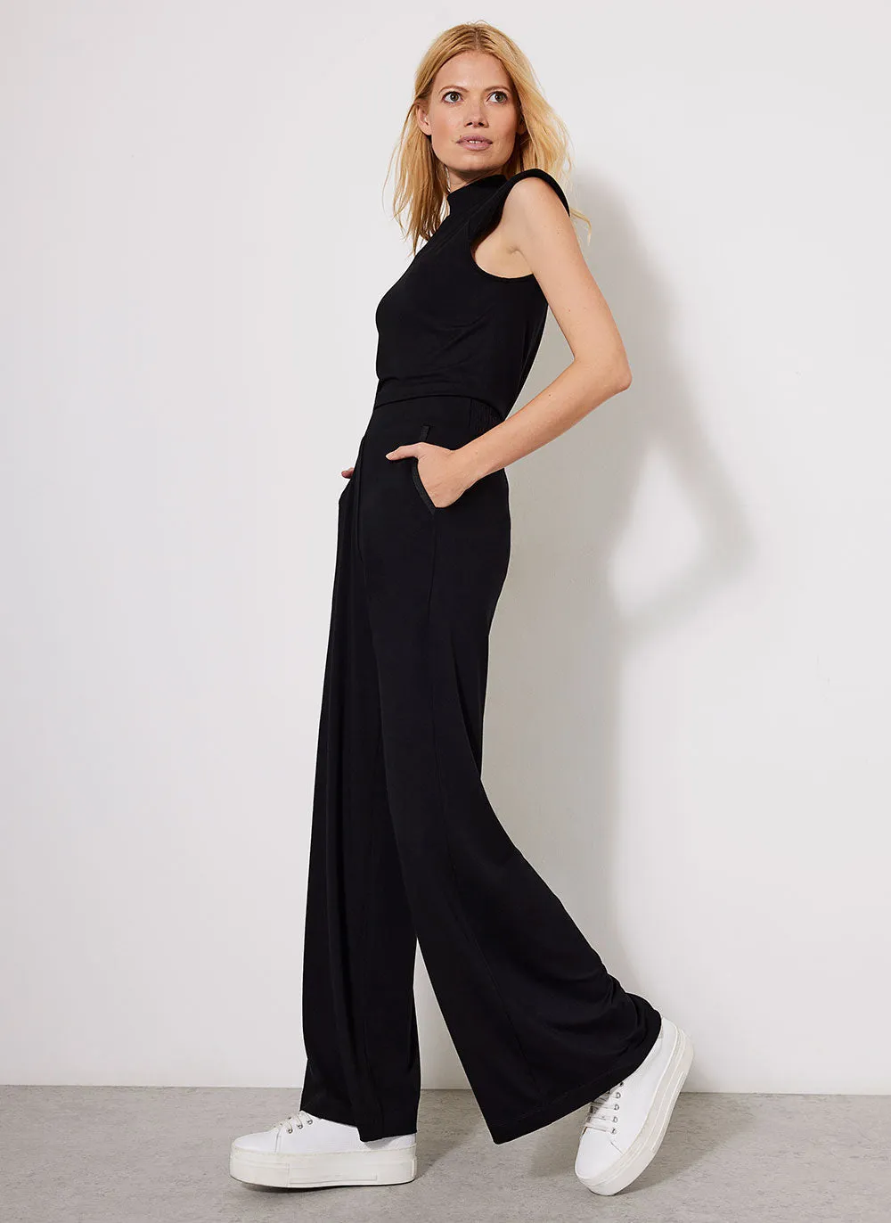 Black Palazzo Wide Leg Trousers sold by Mint Velvet product image thumbnail 4