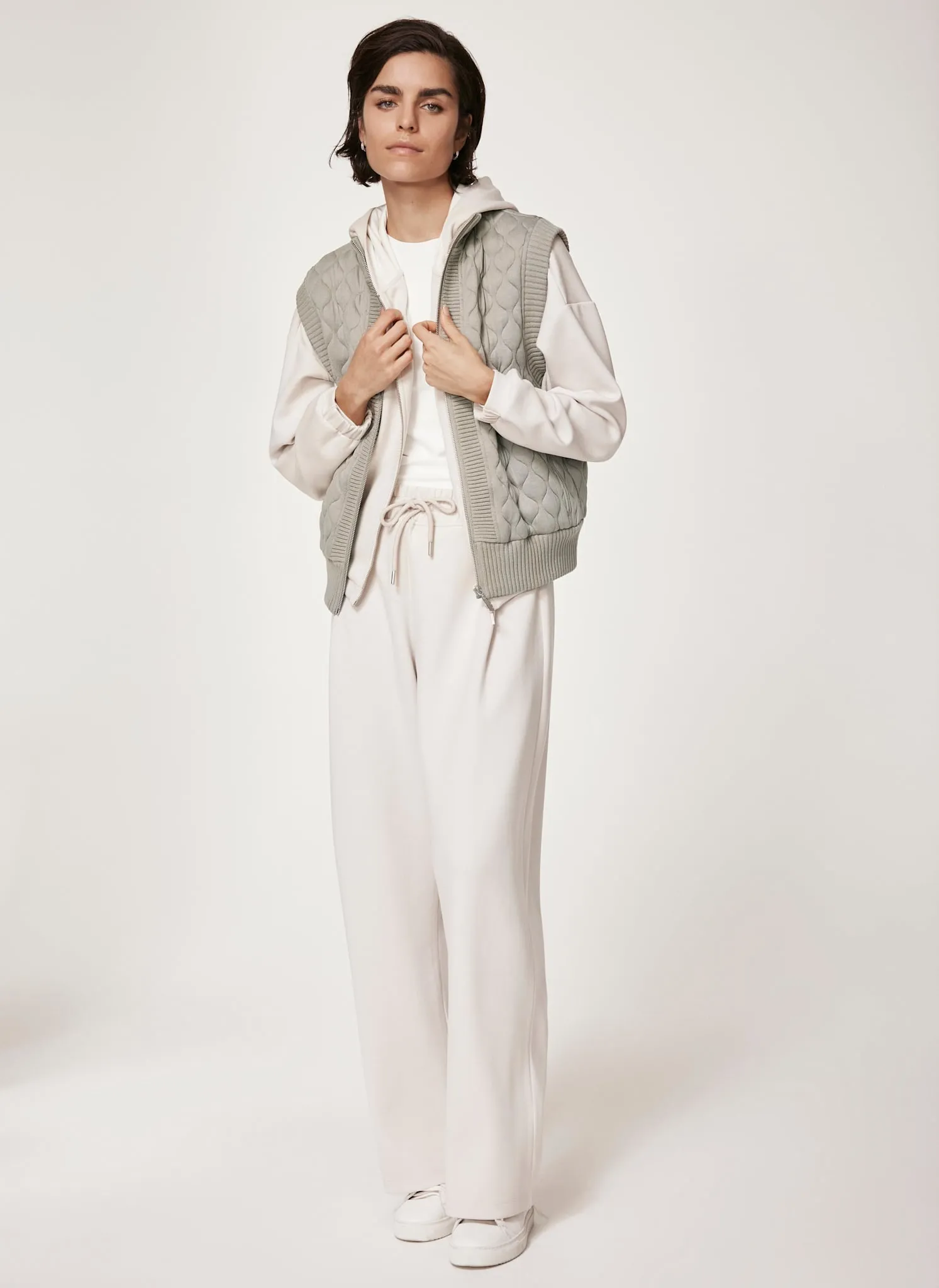 Khaki Quilted Cotton Blend Gilet sold by Mint Velvet product image thumbnail 4