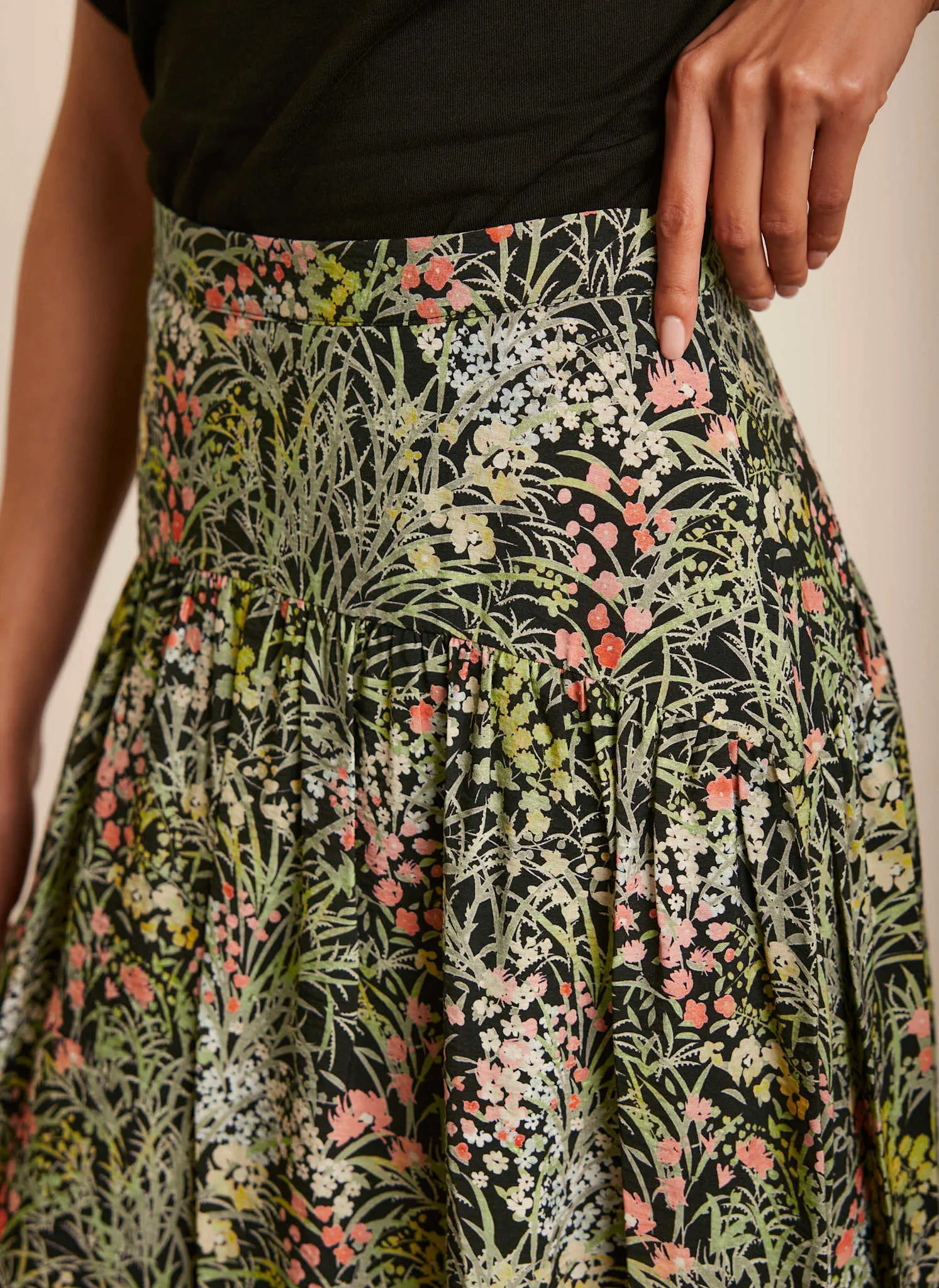 Green Floral Print Midi Skirt sold by Mint Velvet product image thumbnail 4