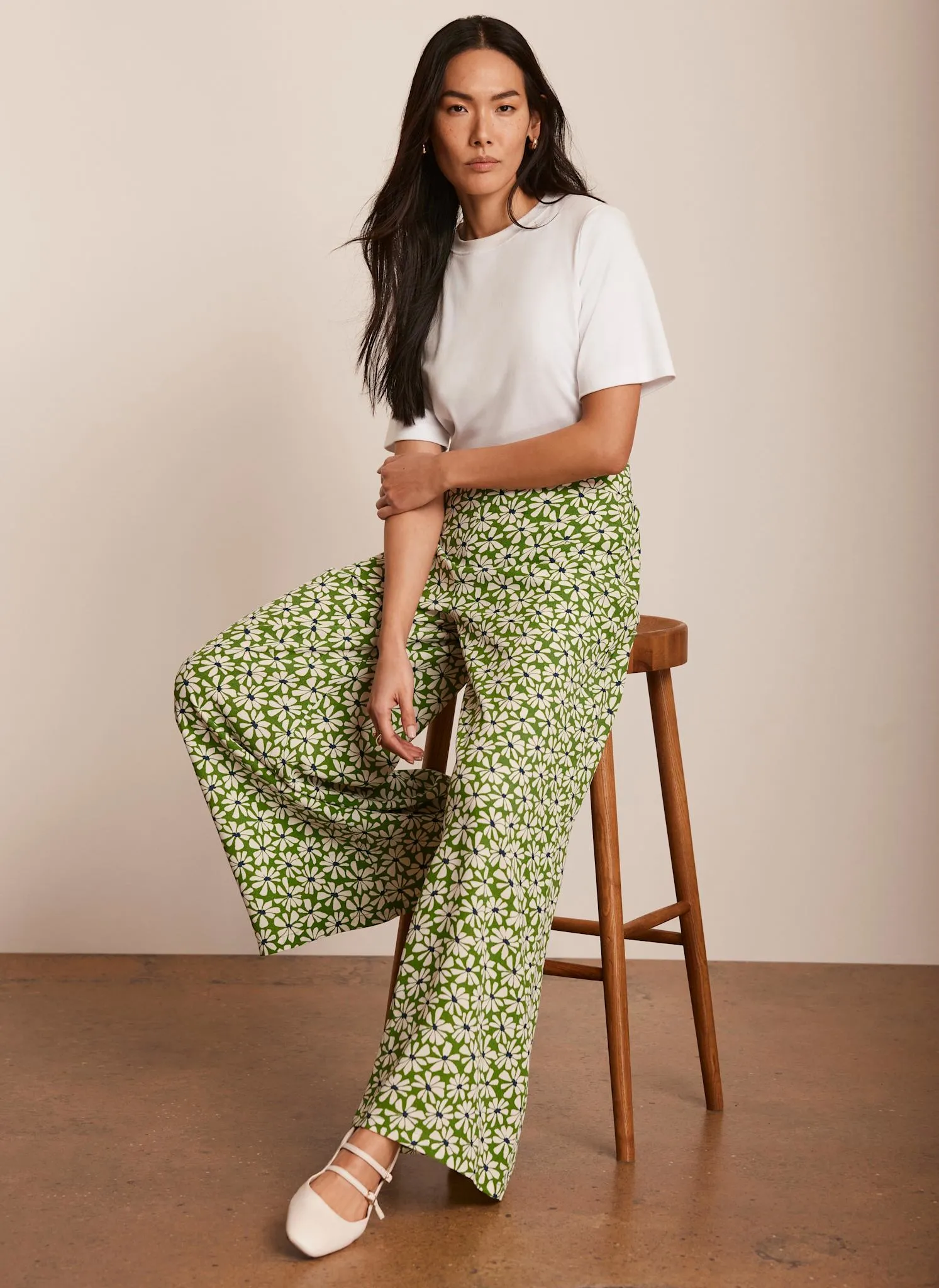 Green Floral Print Wide Trousers sold by Mint Velvet product image thumbnail 2