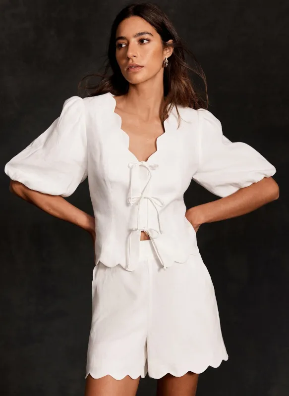 White Linen Scallop Trim Shorts sold by Mint Velvet