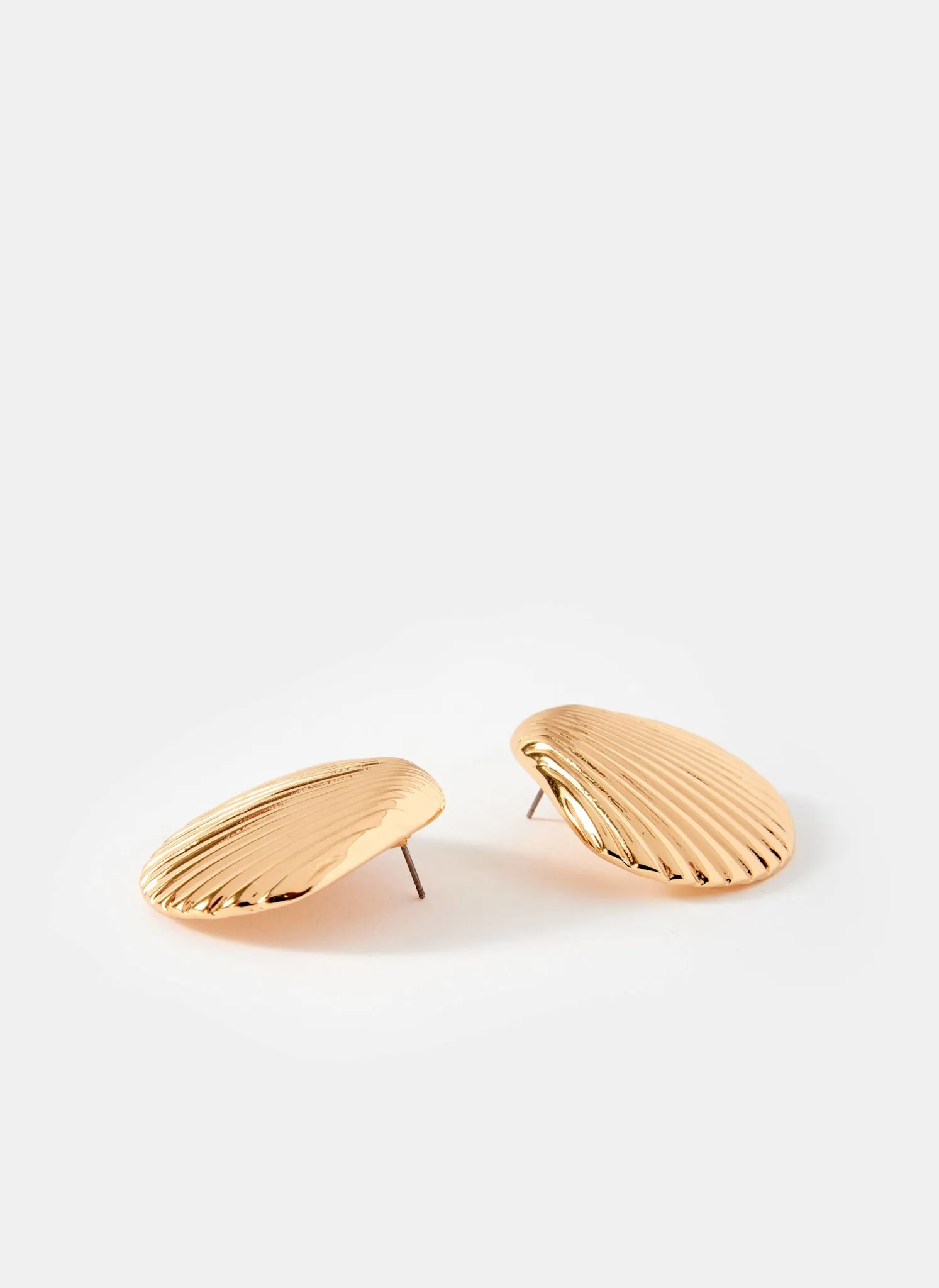 Gold Tone Statement Shell Earring sold by Mint Velvet product image thumbnail 2