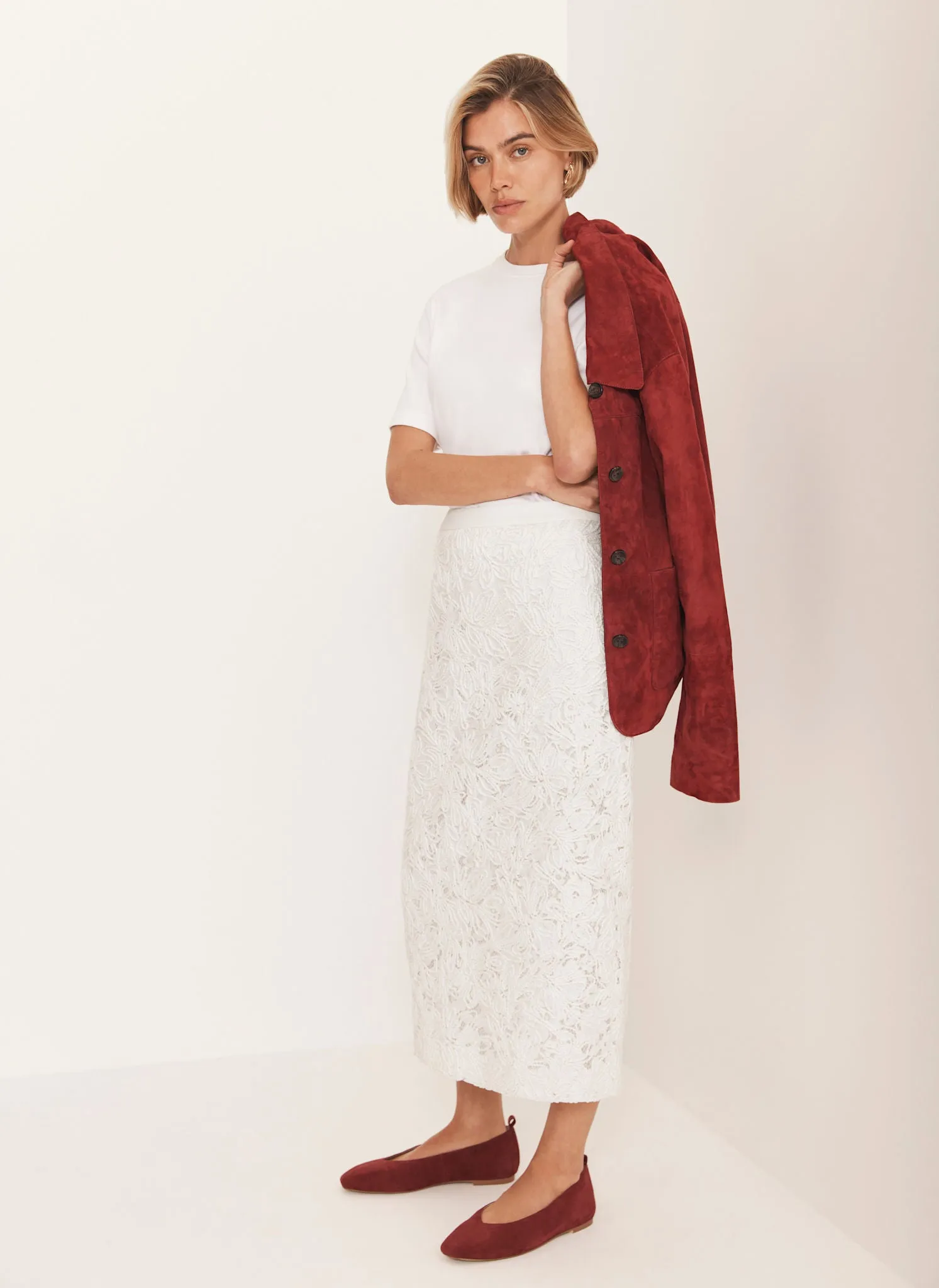 Cream Lace Pencil Skirt sold by Mint Velvet product image thumbnail 4