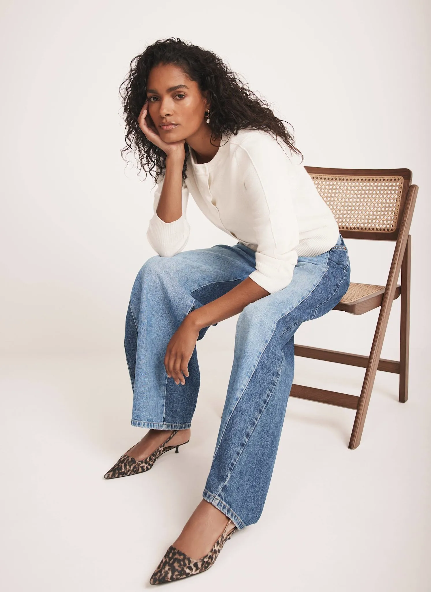 Indigo Contrast Denim Wide Leg Jeans sold by Mint Velvet product image thumbnail 2