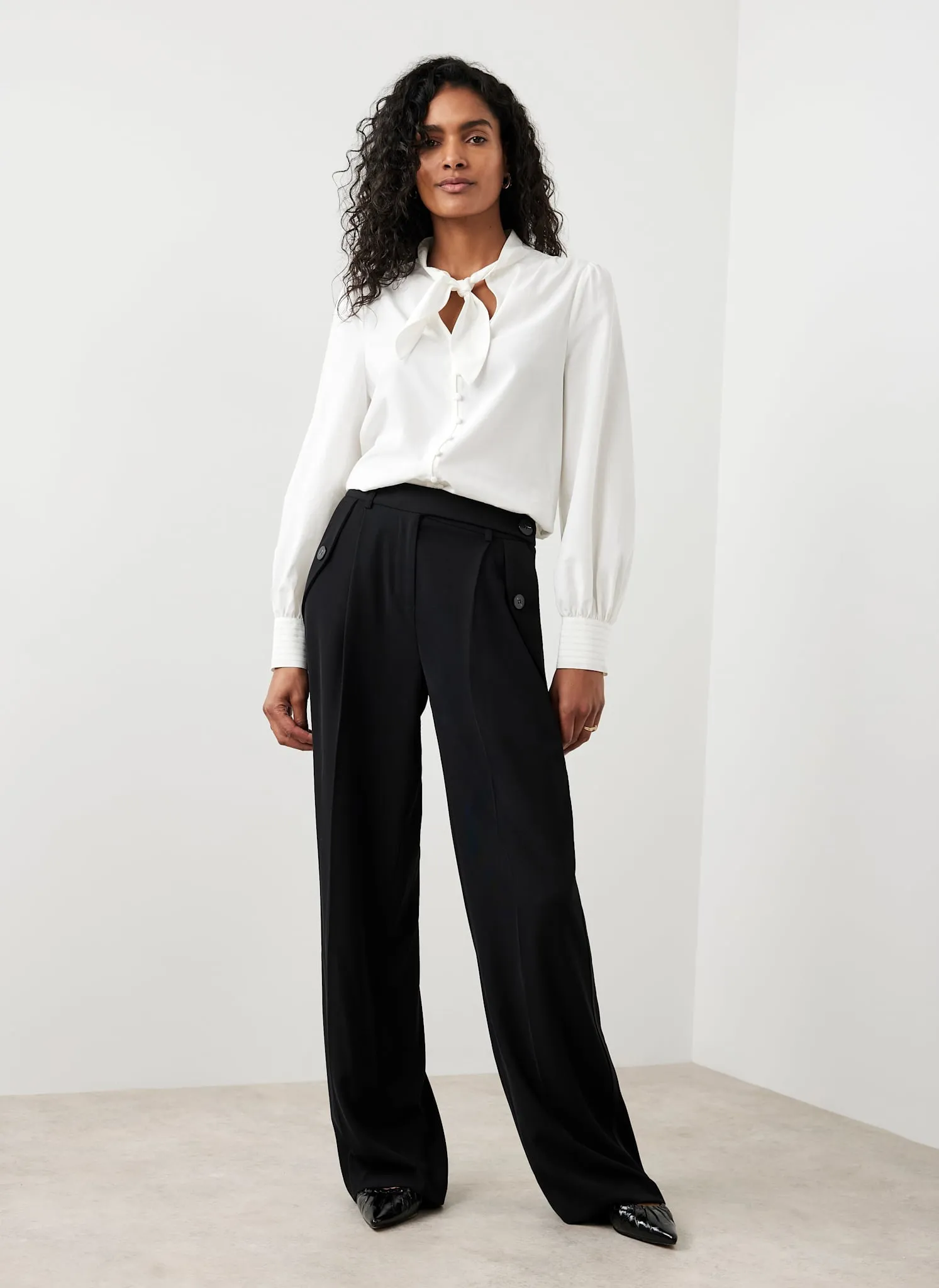 Black Tailored Wide Trousers sold by Mint Velvet product image thumbnail 3