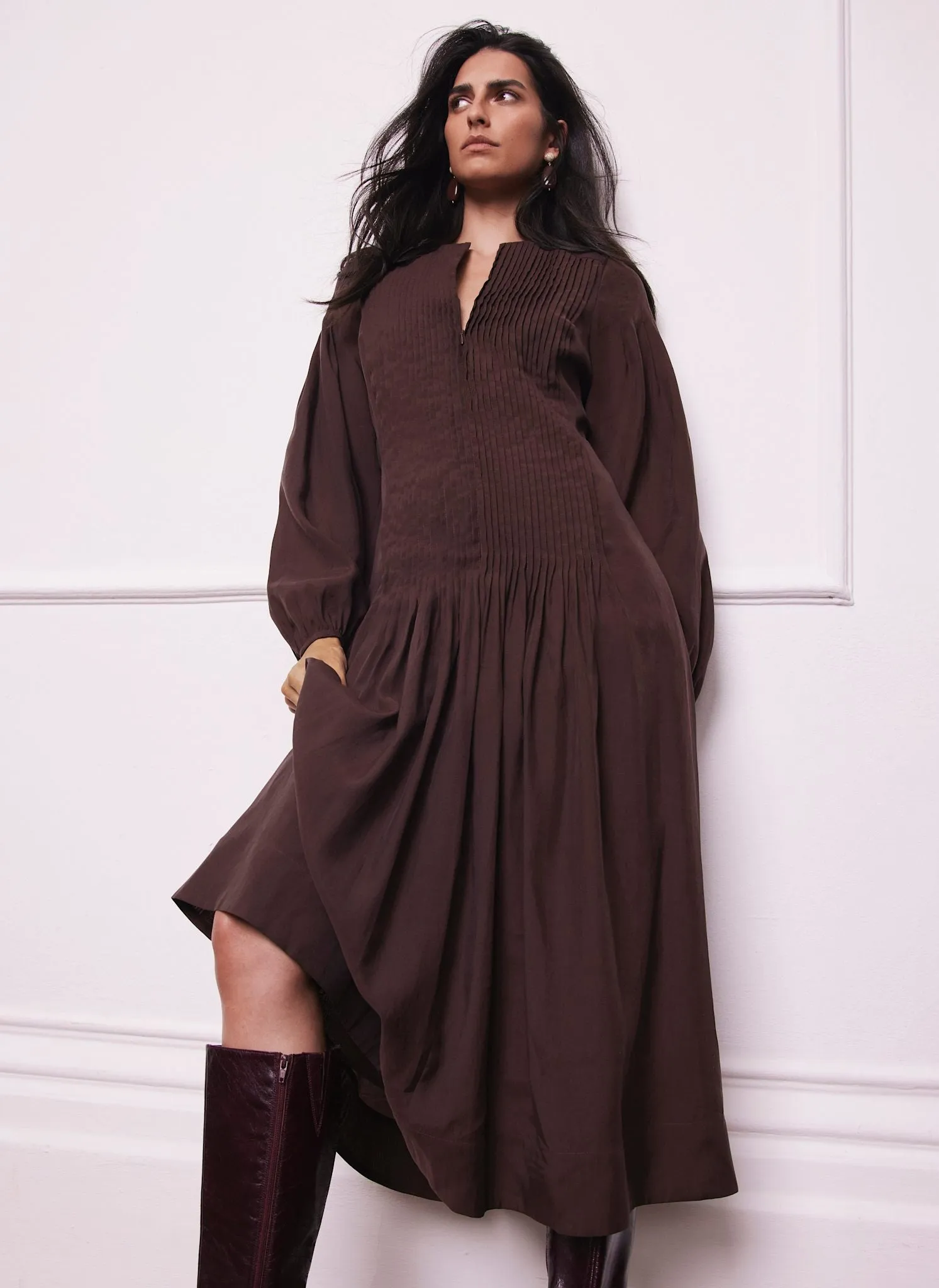 Burgundy Pintuck Maxi Dress sold by Mint Velvet product image thumbnail 3