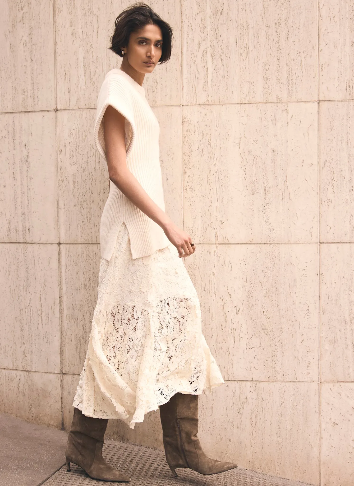 Cream Lace Midi Skirt sold by Mint Velvet product image thumbnail 3