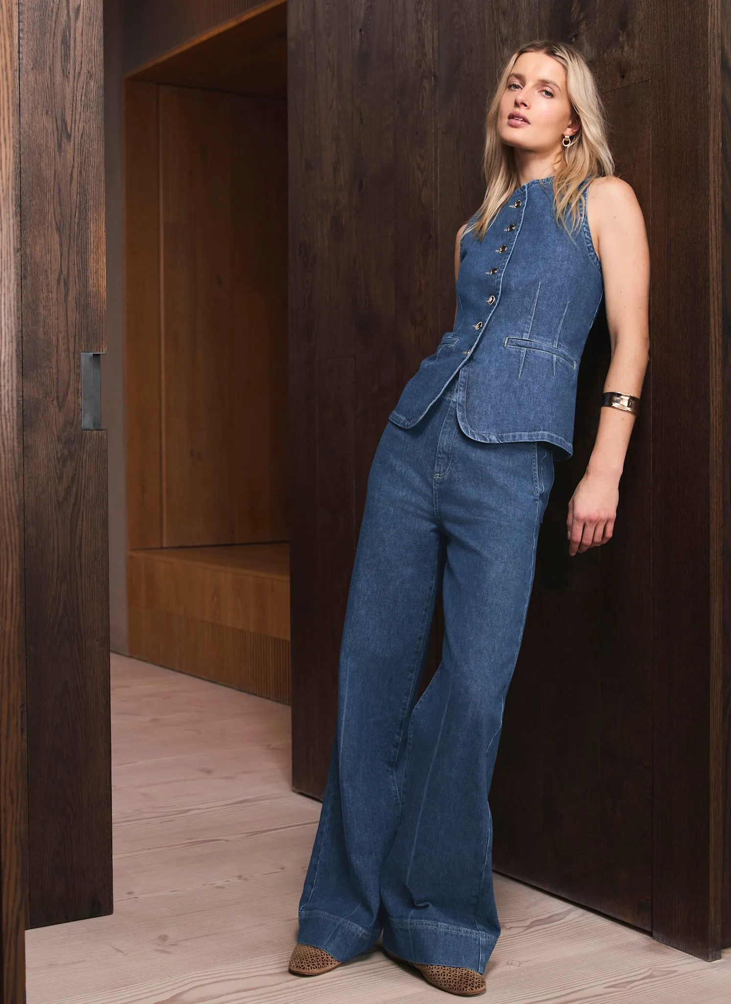 Mid Indigo Buckle Detail Wide Jeans sold by Mint Velvet product image thumbnail 2