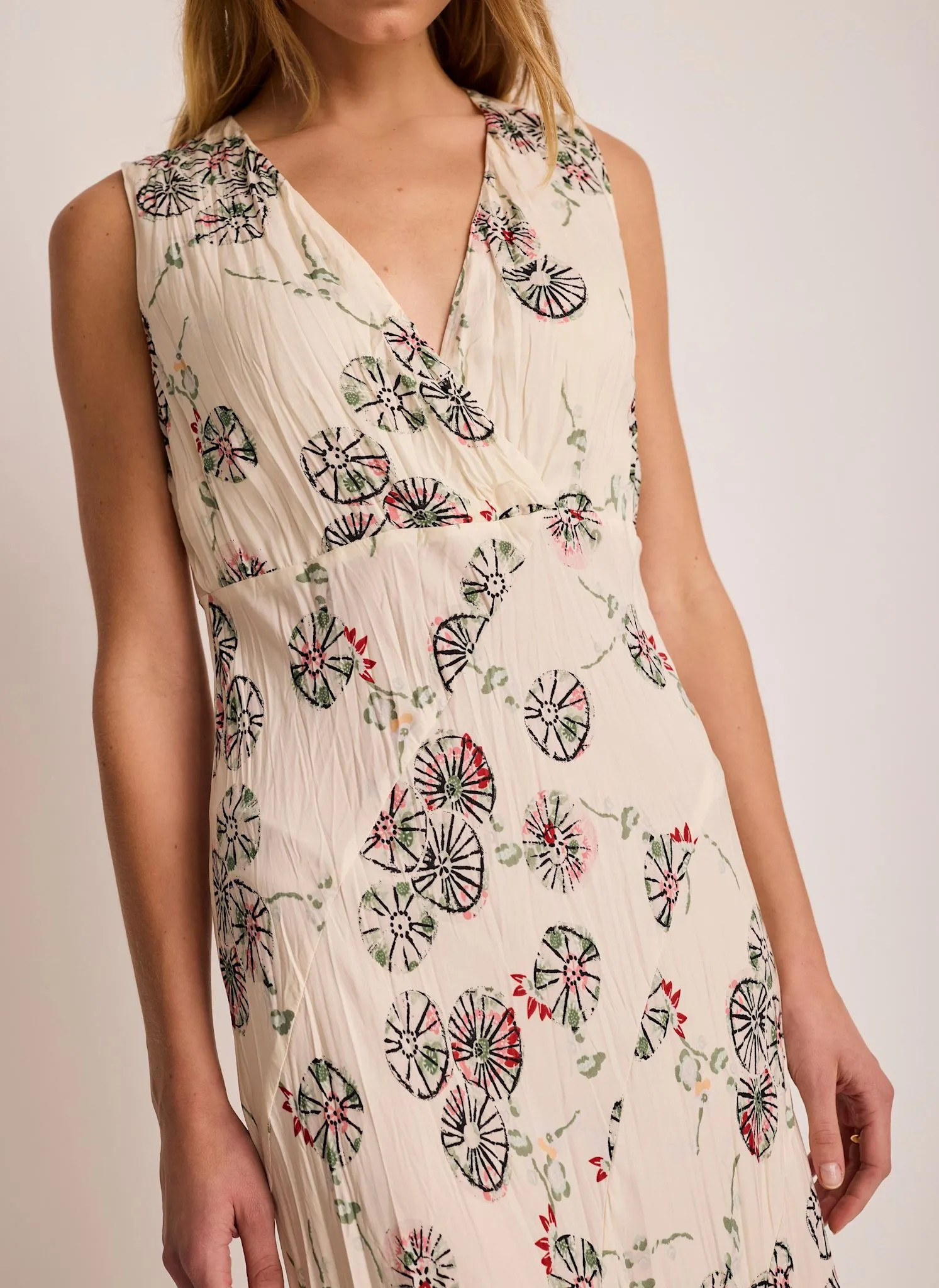 Cream Printed Crinkle Midi Dress sold by Mint Velvet product image thumbnail 4