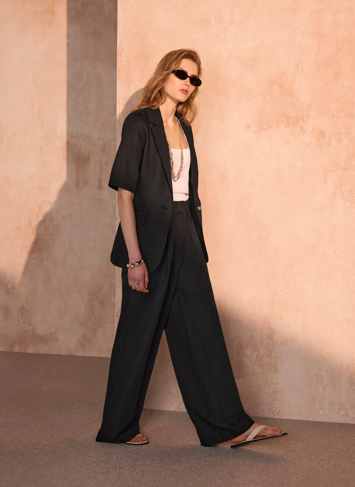 Black Linen Blend Pleated Wide Leg Trousers sold by Mint Velvet product image thumbnail 2