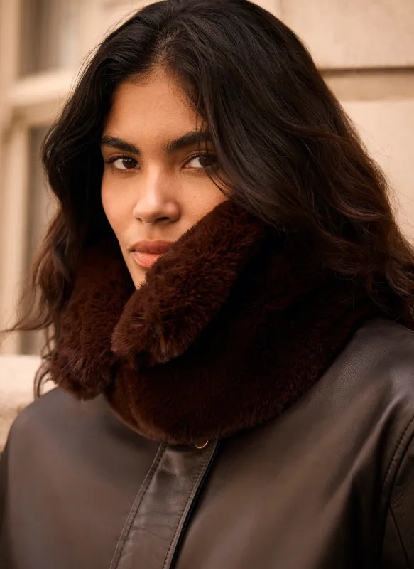 Brown Faux Fur Collar made by Mint Velvet