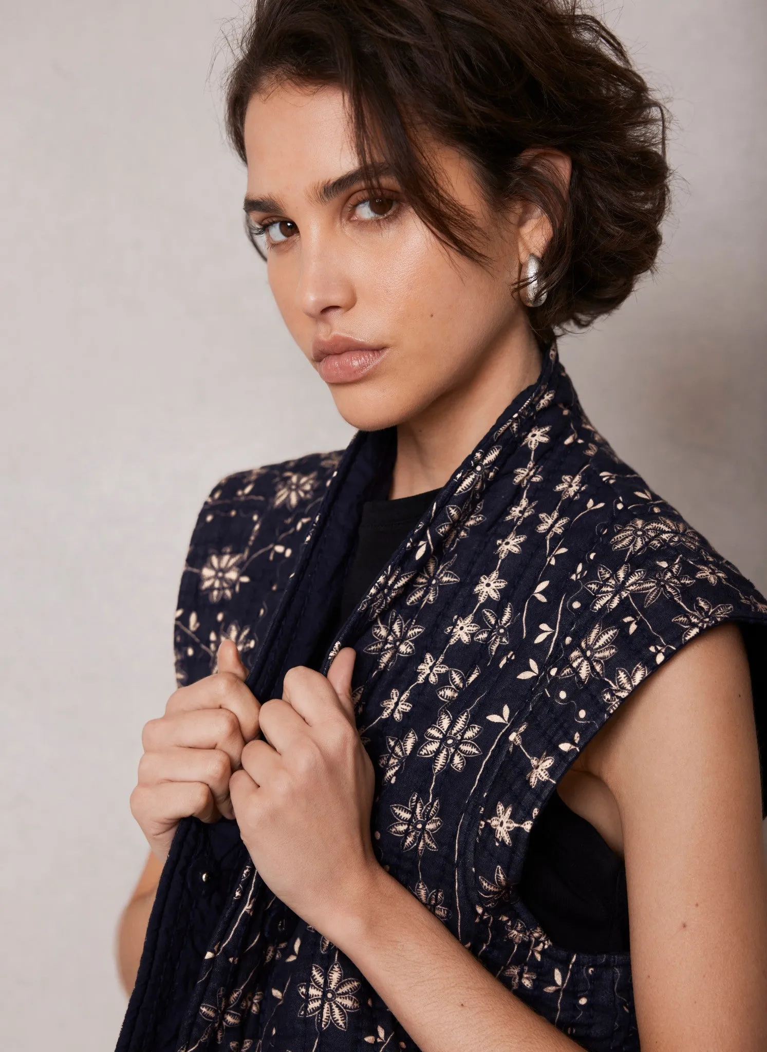 Navy Cotton Printed Quilted Gilet sold by Mint Velvet product image thumbnail 3