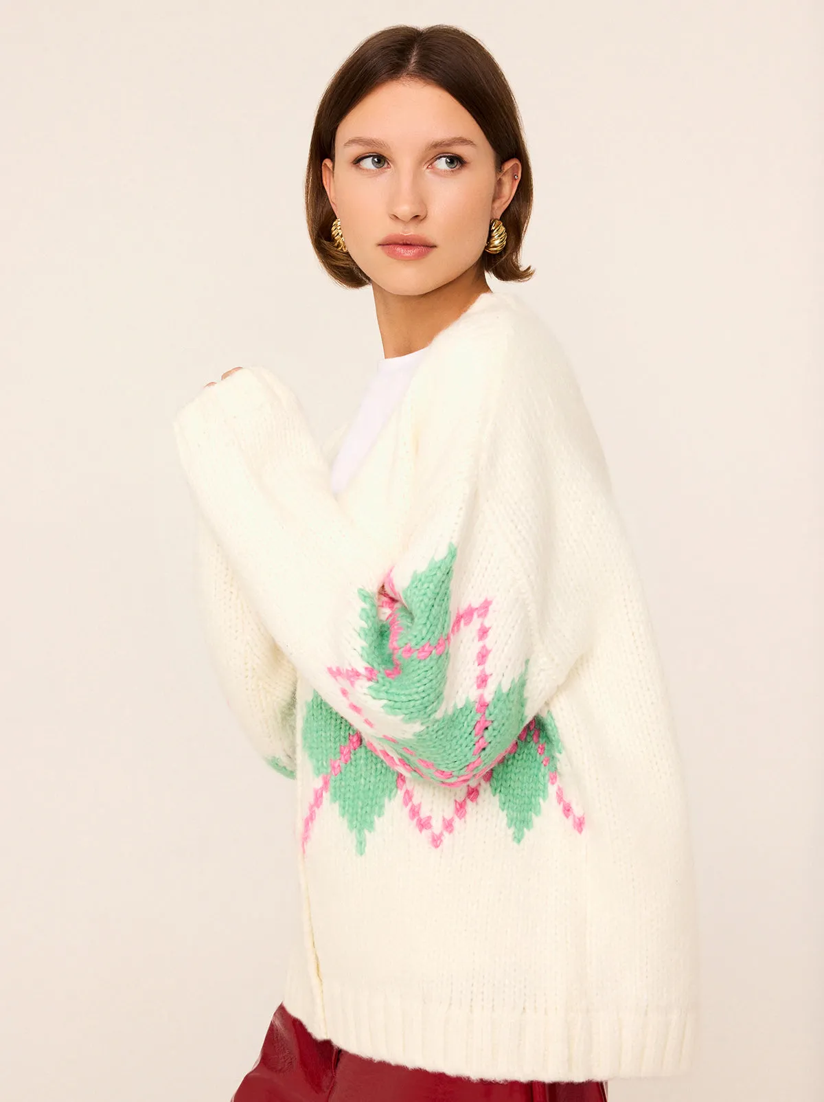 Felicia Ivory Argyle V-Neck Knit Cardigan sold by KITRI Studio product image thumbnail 4